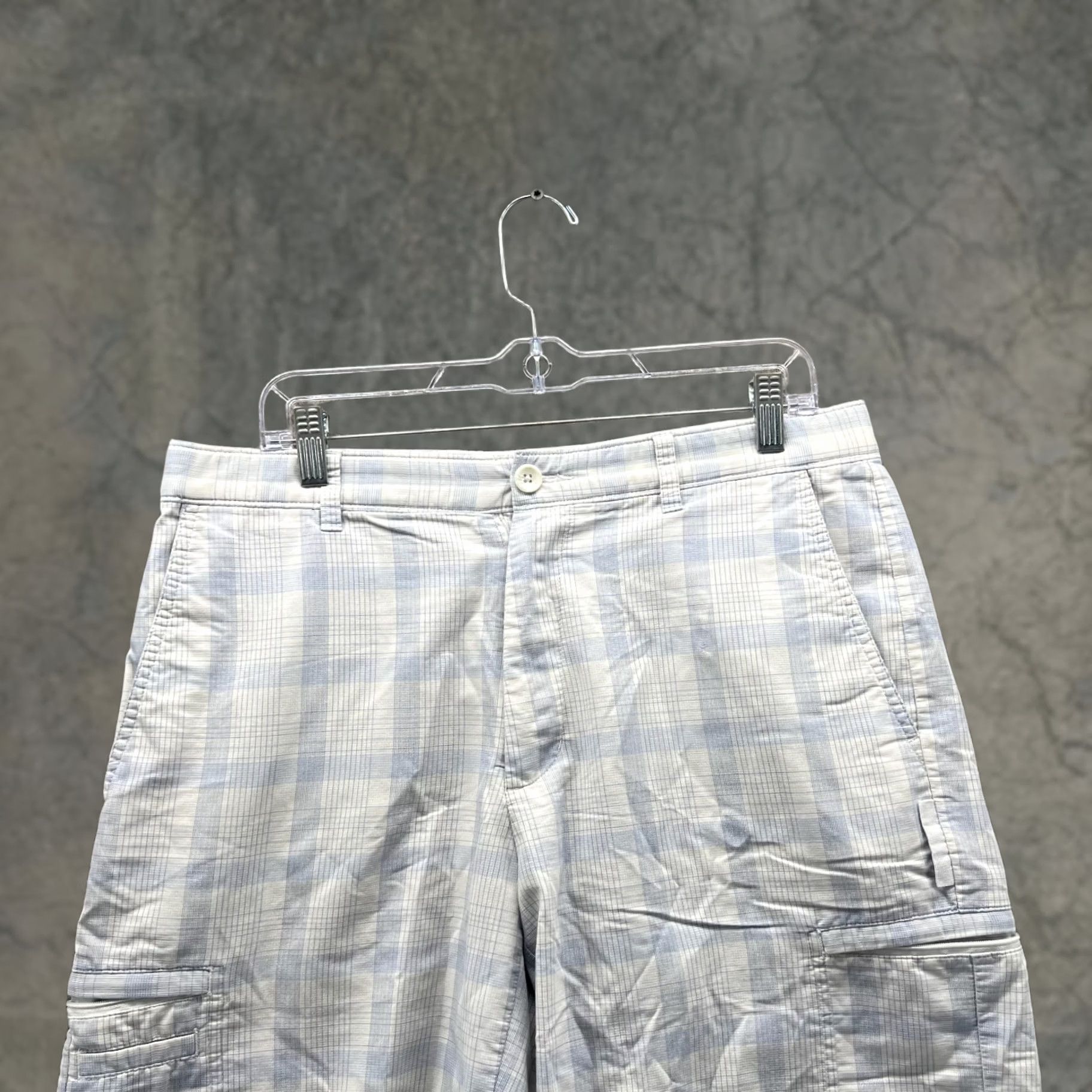 Vintage Greg Norman Shorts Men 32 Blue Chino Polyester Spandex Glen Check Flat Front Size US 32 / EU 48 - 1 Thumbnail