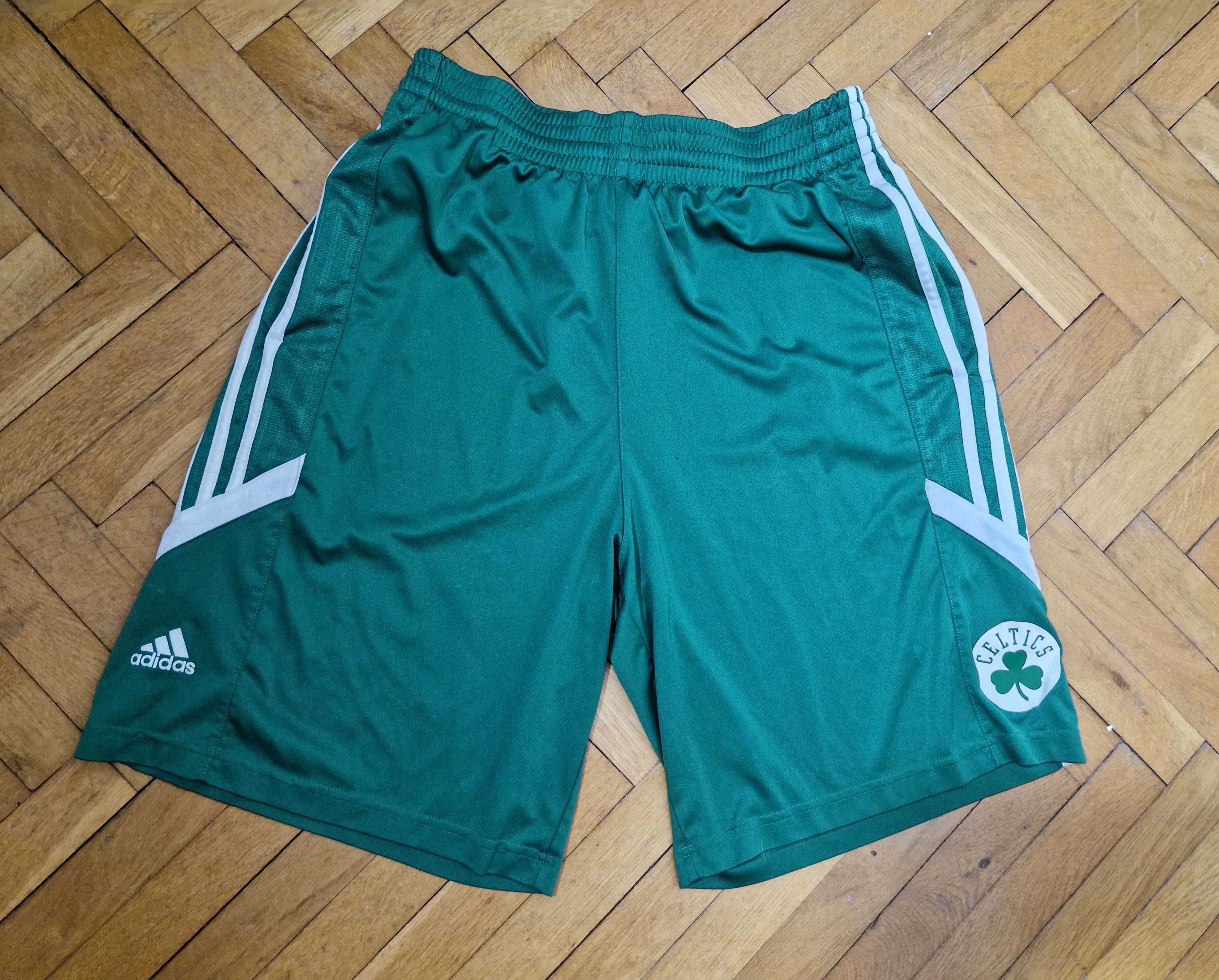 Adidas Celtics vintage 2010 shorts