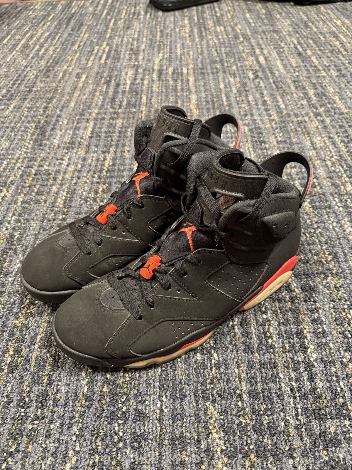 Jordan Brand Retro Jordan 6 Infrared Size 10.5 Size US 10.5 / EU 43-44 - 1 Thumbnail