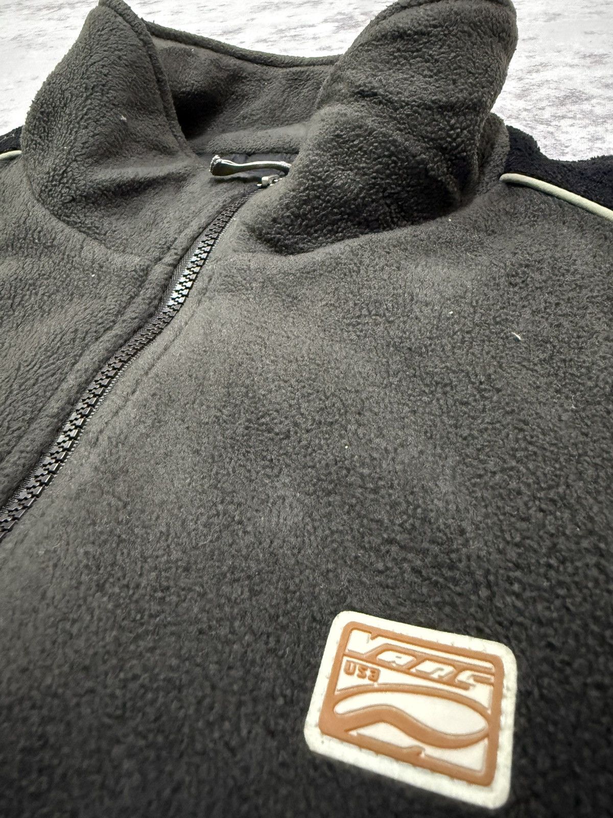 Vans Vintage Vans Small Logo Fleece Quilted Lined Zip up Sweater Size US L / EU 52-54 / 3 - 6 Thumbnail