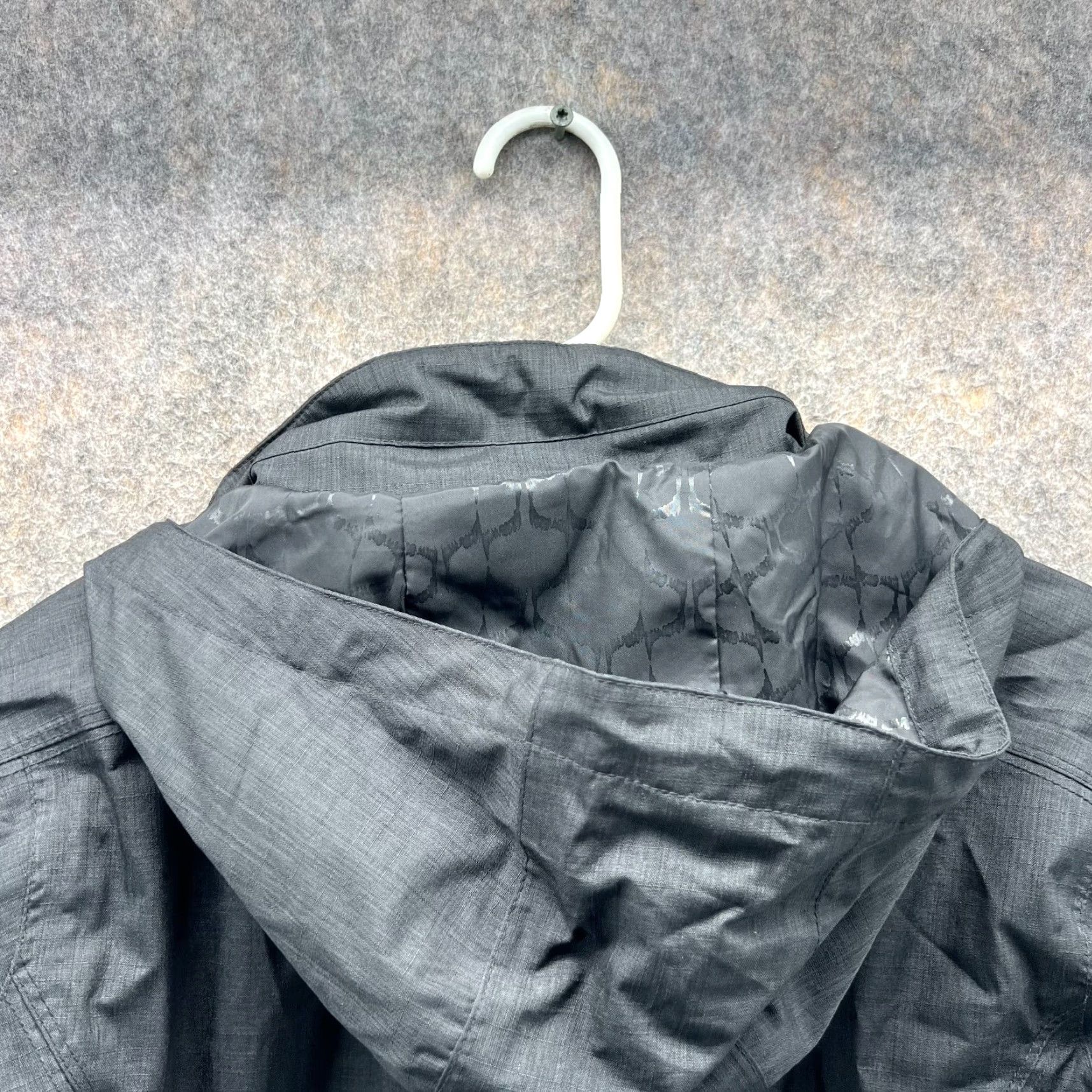 Merrell VINTAGE Merrell Trench Coat Jacket Womens Small Black Hooded Button Down Belt Opti Shell Fall Winter Size S / US 4 / IT 40 - 2 Thumbnail