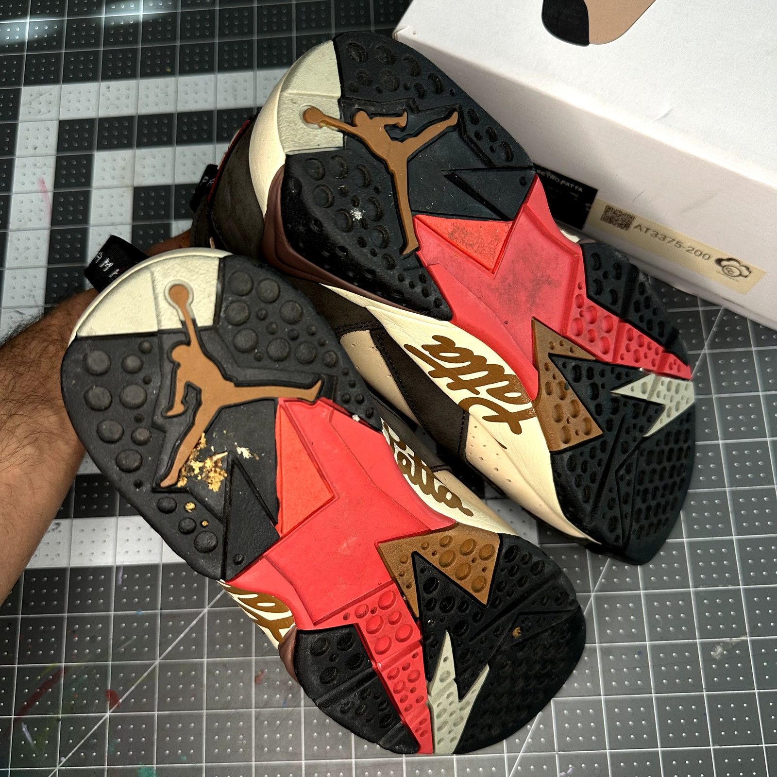 Patta Patta x Jordan 7 Size US 8 / EU 41 - 7 Thumbnail