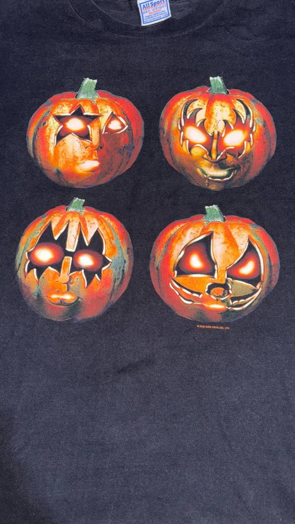 Band Tees Vintage Kiss Halloween Pumpkins ©2000 T-shirt Size US XL / EU 56 / 4 - 3 Thumbnail