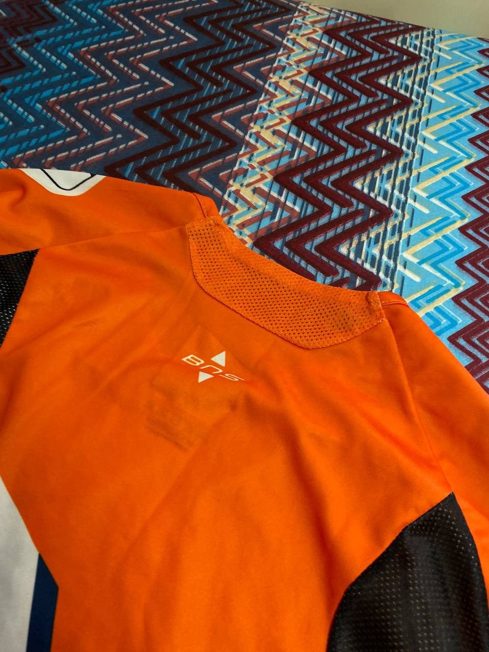 Alpinestars Vintage Alpinestars Big Center Logo Longsleeve Tee T-Shirt Size US XL / EU 56 / 4 - 5 Thumbnail