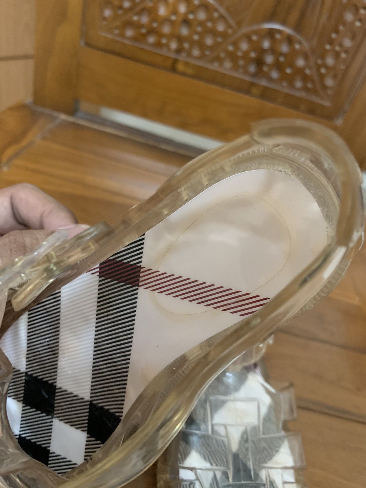 Burberry Burberry transparent sandals for kids Size US 5 / EU 37 - 7 Thumbnail