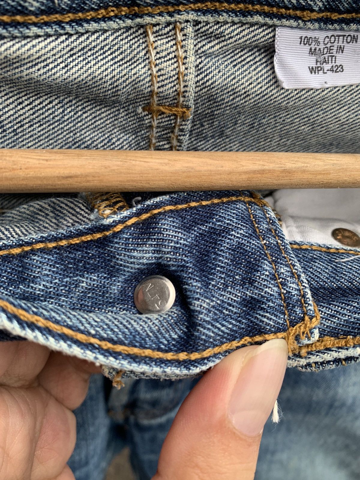 Levi's VINTAGE LEVIS 501 JEANS Size US 32 / EU 48 - 5 Thumbnail