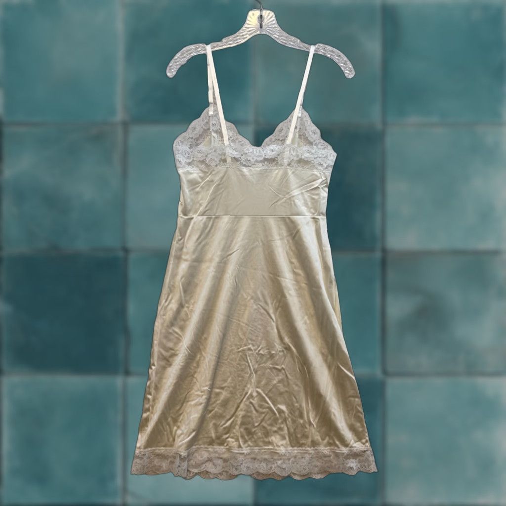 Vintage VINTAGE 90s Slip Dress Small Ivory Satin Lace Negligee Chemise Lingerie Women's 34 Slips Size S / US 4 / IT 40 - 1 Thumbnail