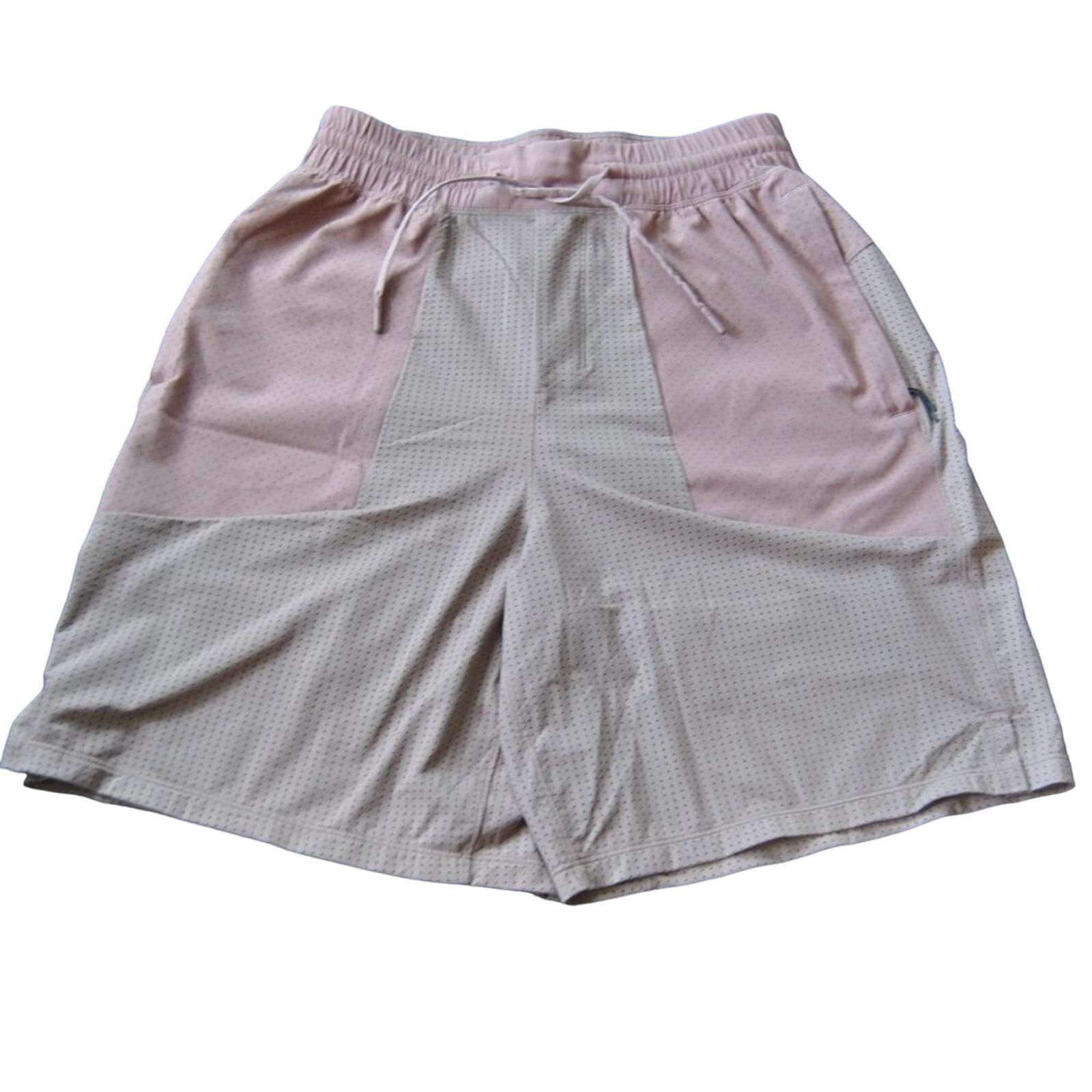 Lululemon Lululemon Small Step Back Jump Mesh Athletic Short Size US 28 / EU 44 - 1 Thumbnail