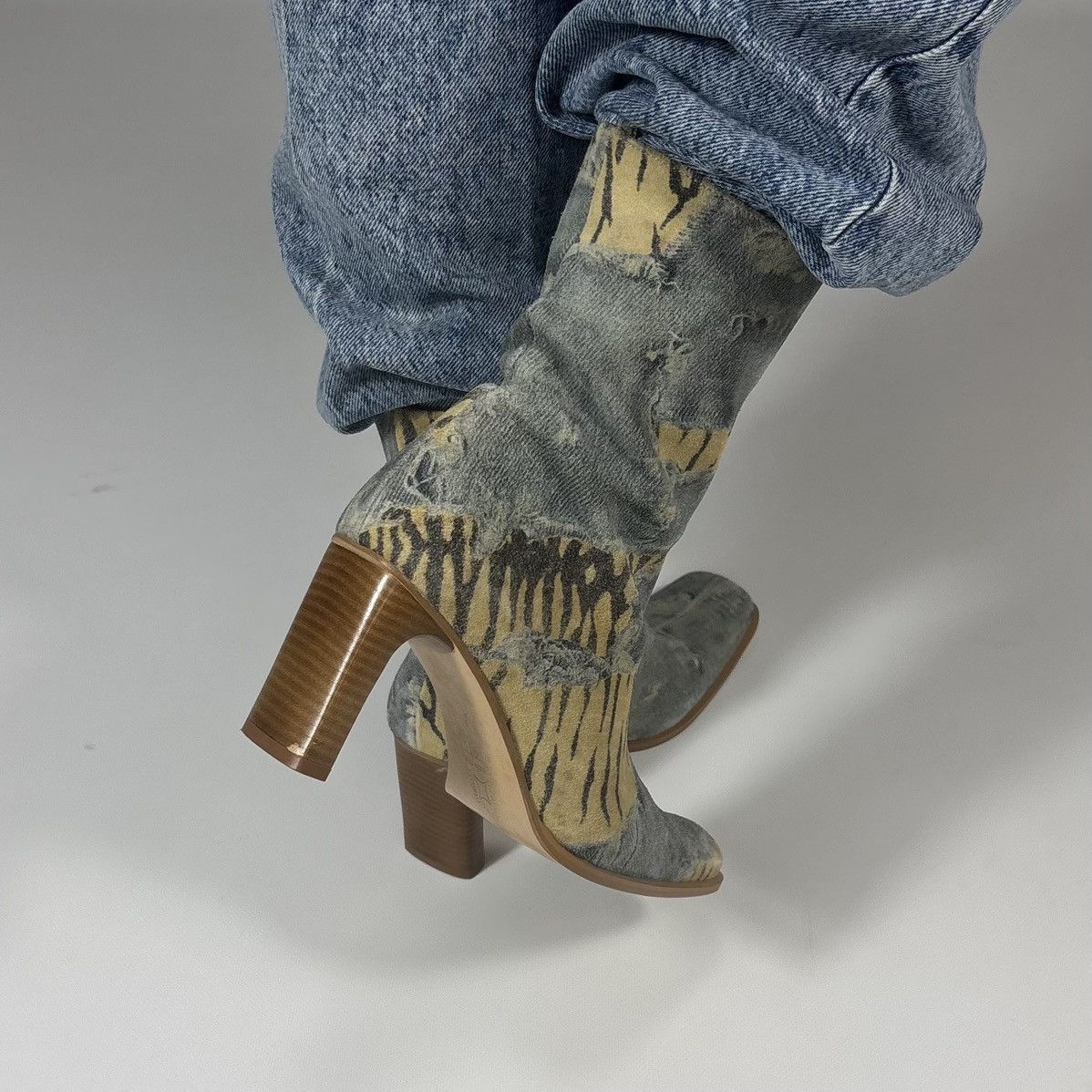 Japanese Brand Vintage Y2K Japanese Retro Cavalli Zebra Style Boots Size US 11 / IT 41 - 4 Thumbnail