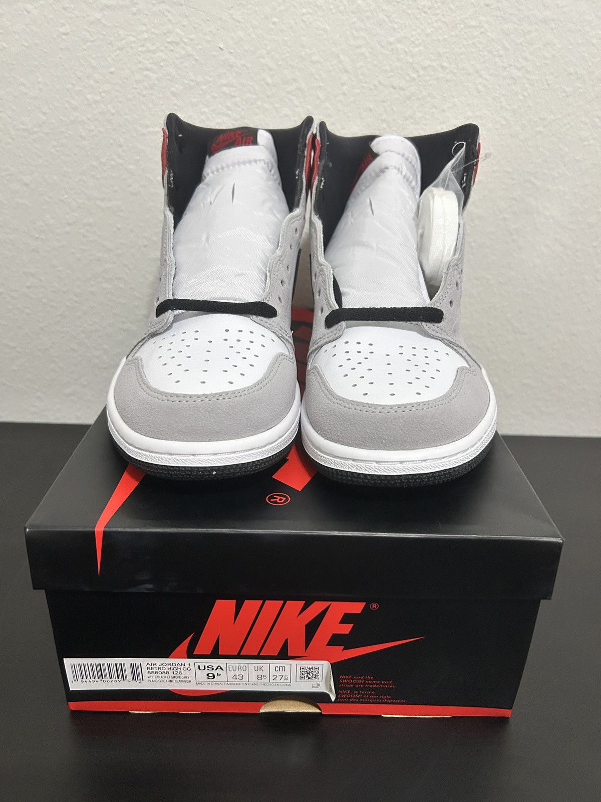 Jordan Brand Jordan 1 High Smoke Grey Size US 9.5 / EU 42-43 - 4 Thumbnail