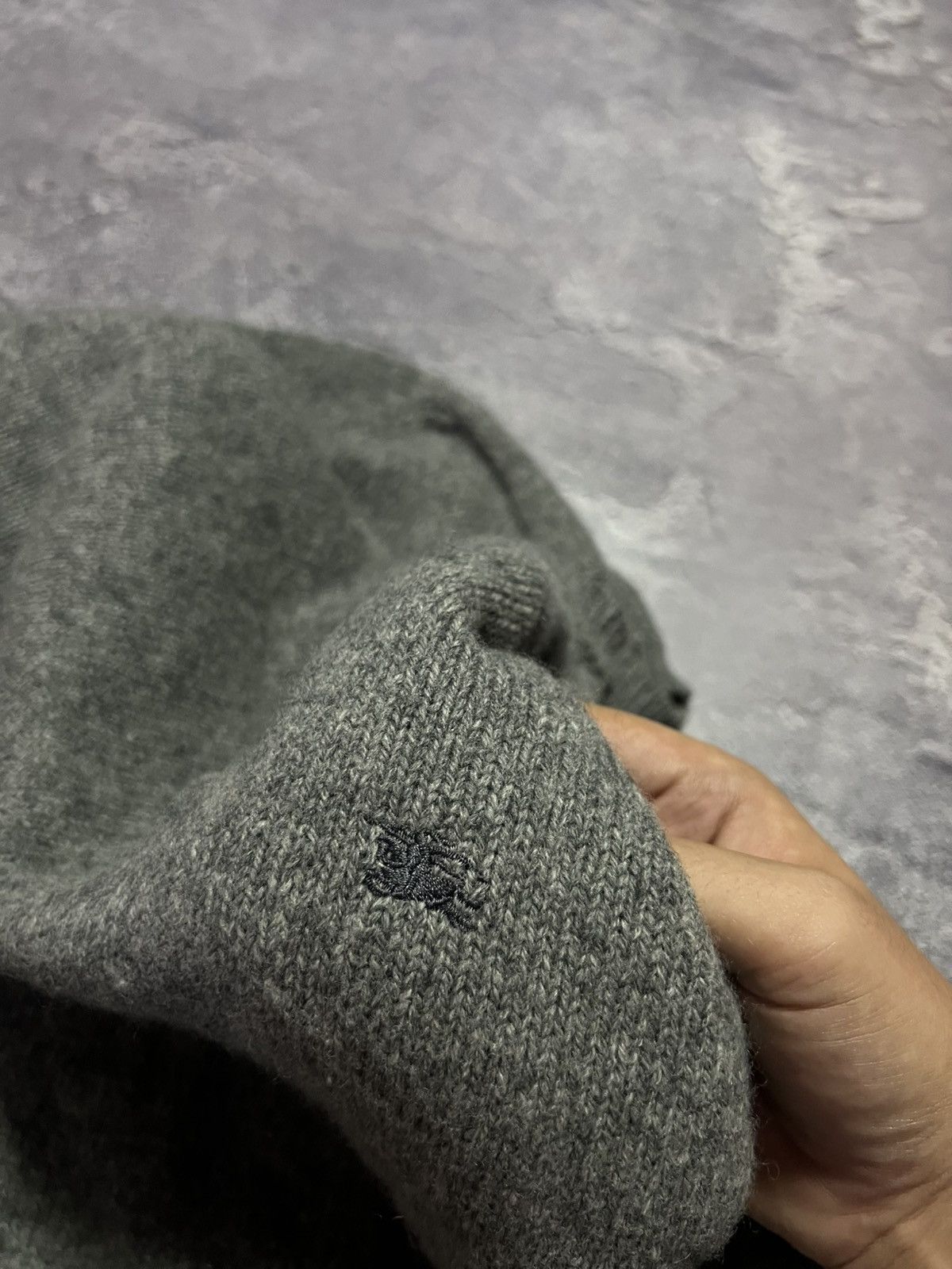 Burberry Vintage Burberry London Wool Logo Sweater Knit Streetwear Size US M / EU 48-50 / 2 - 3 Thumbnail