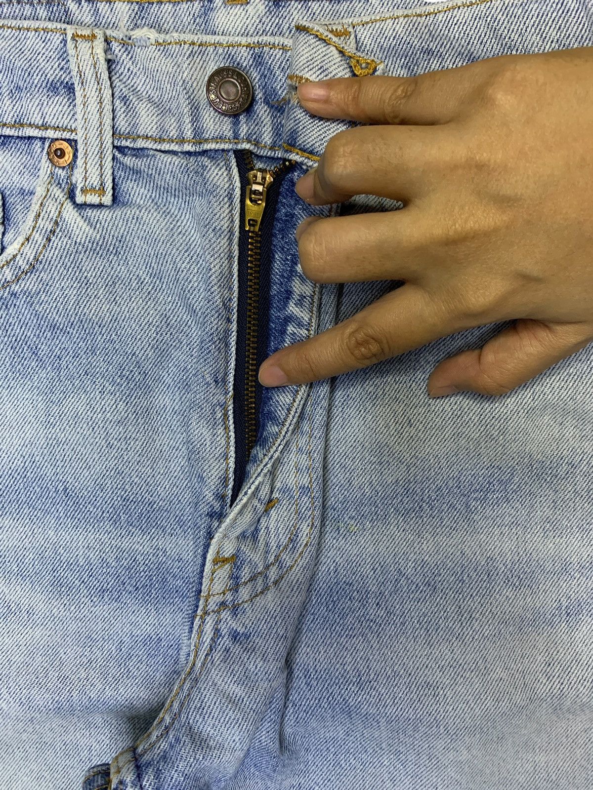 Levi's × Levi's Vintage Clothing Vintage 90s Levis 510 Stonewashed Distressed Jeans Size US 28 / EU 44 - 3 Thumbnail
