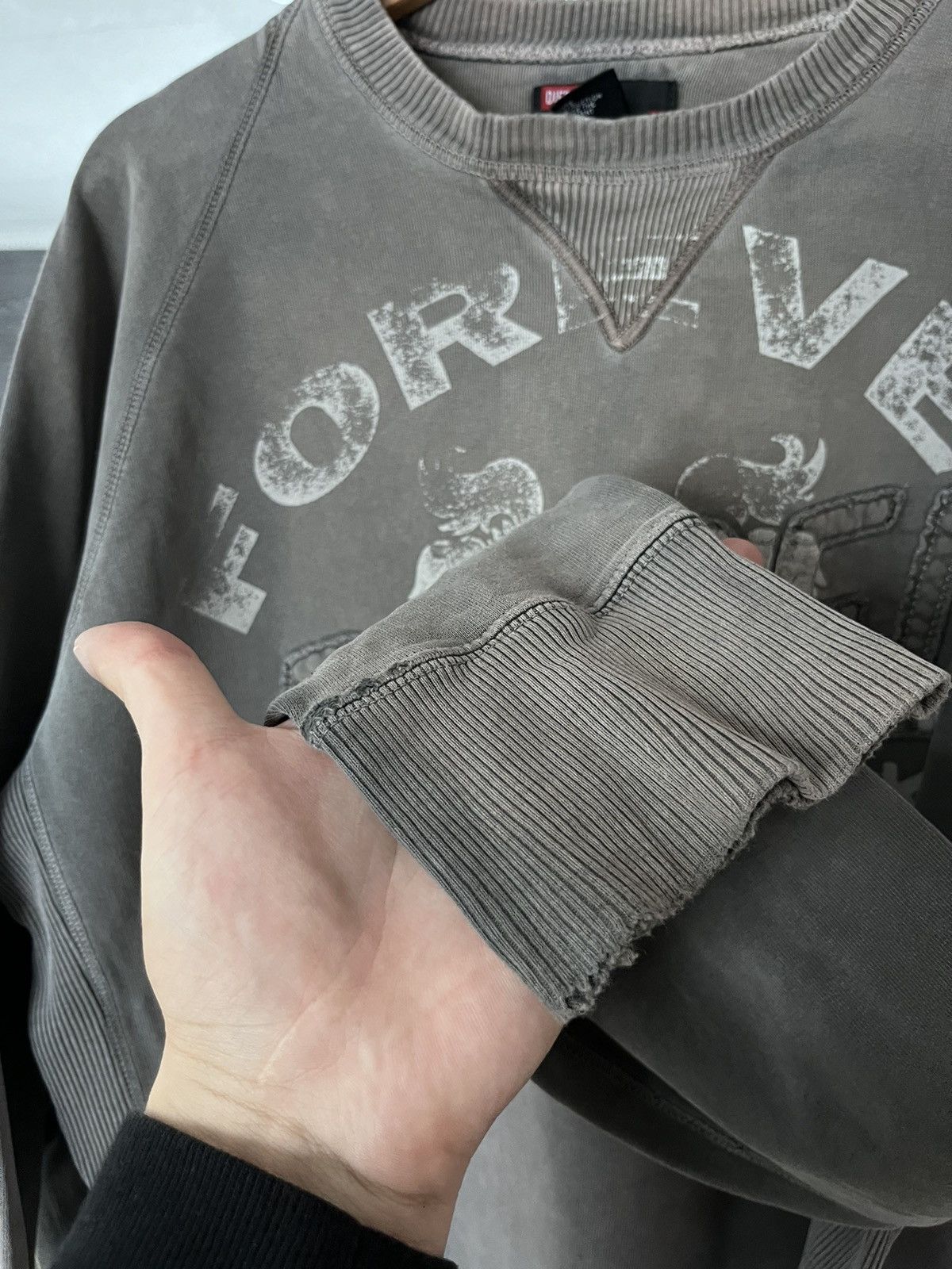 Diesel × Vintage DIESEL AVANT GARDE SWEATSHIRT VINTAGE FADED GREY DISTRESSED Size US XL / EU 56 / 4 - 7 Thumbnail