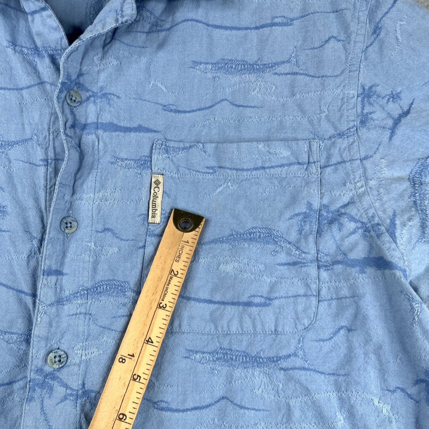 Vintage Columbia Shirt Large Blue Fish Print River Lodge Button Up Short Sleeve Pocket Size US L / EU 52-54 / 3 - 4 Thumbnail
