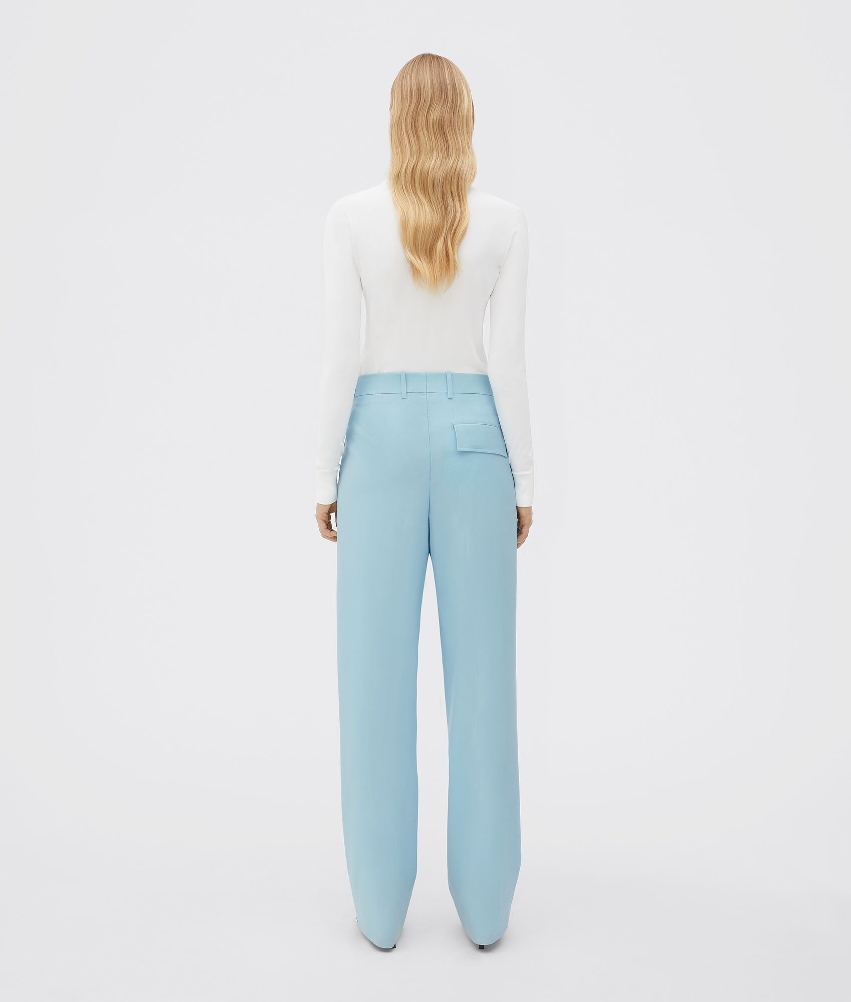 Bottega Veneta o1n1vont1224 Trousers in Pale Blue Size 30" / US 8 / IT 44 - 3 Thumbnail