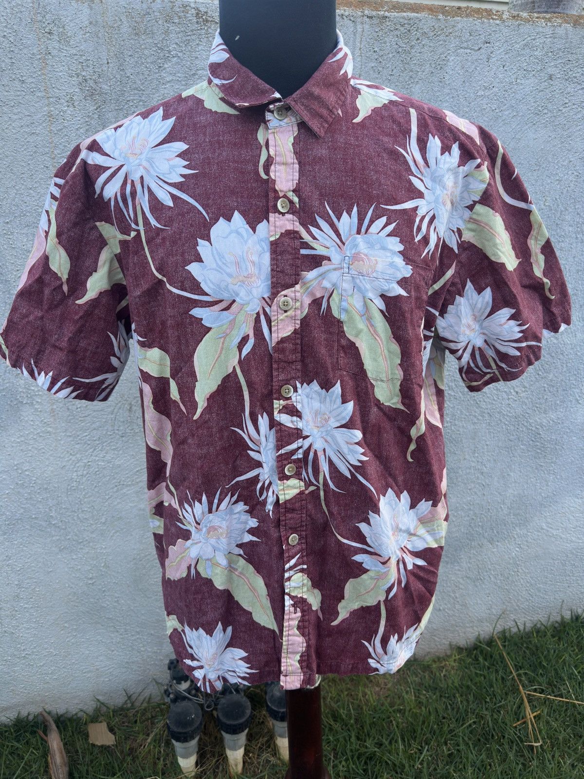 Other Kahala Multicolored Hawaiian Print Full Button Men's Large Size US L / EU 52-54 / 3 - 1 Thumbnail