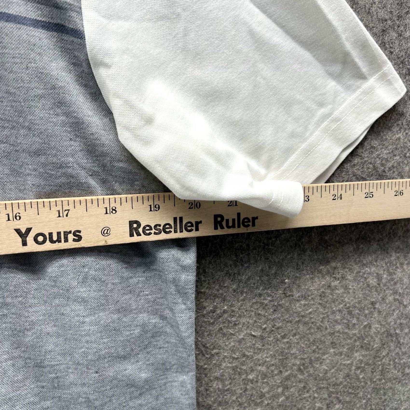 TravisMathew Travis Mathew Polo Shirt Men Medium White Heather Gray Pima Cotton Polyester Shirt Short Sleeve 40 in Chest Regular Fit Polo Size US M / EU 48-50 / 2 - 6 Thumbnail