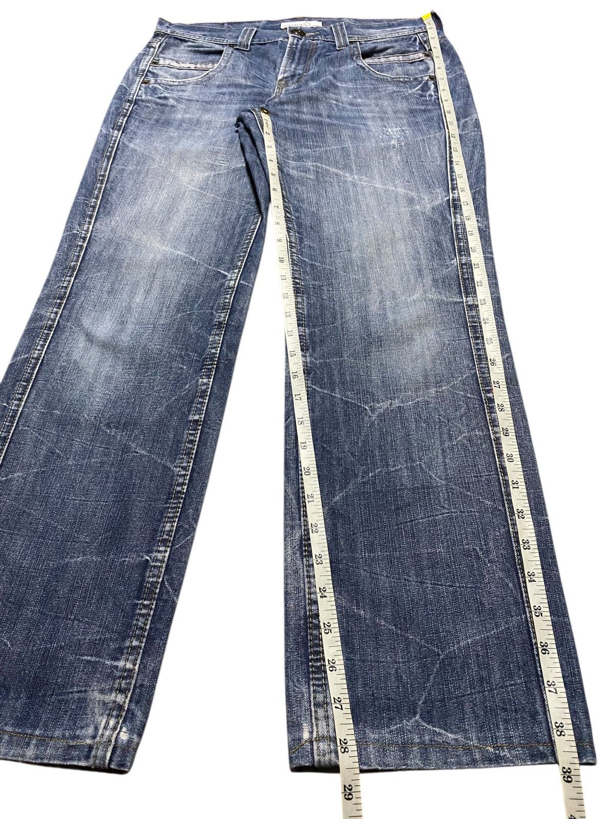 Japanese Brand Vintage Superubis Thunder Fade Wash Distressed Loose Jeans Size US 33 - 12 Thumbnail