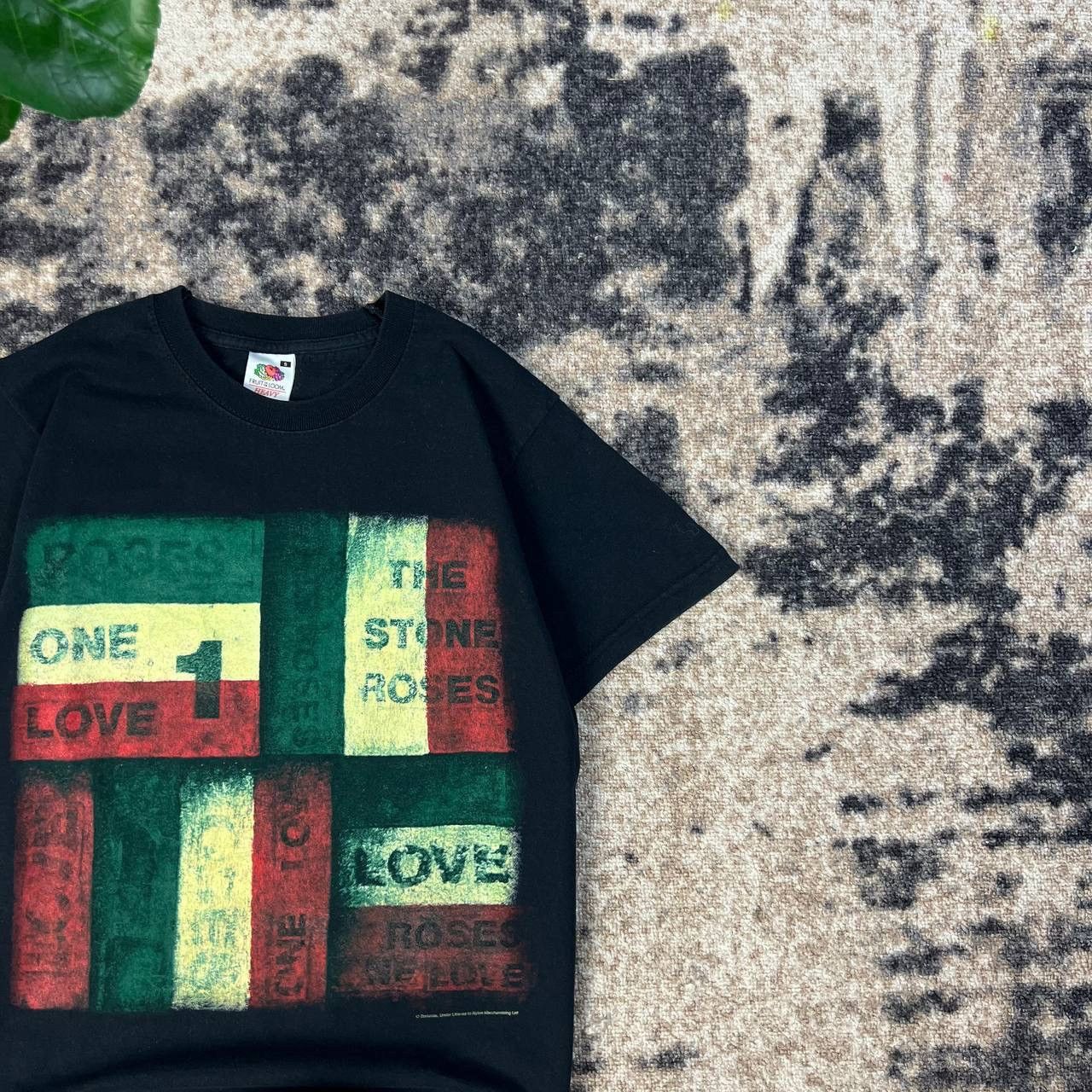 Band Tees The Stone Roses Vintage Y2K Rock Band T-Shirt 1TS91 Size US S / EU 44-46 / 1 - 2 Thumbnail
