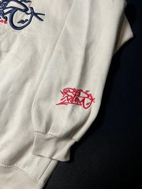 Vintage Vintage Red Rum Movement embroidered sweatshirt skate Size US XL / EU 56 / 4 - 4 Thumbnail