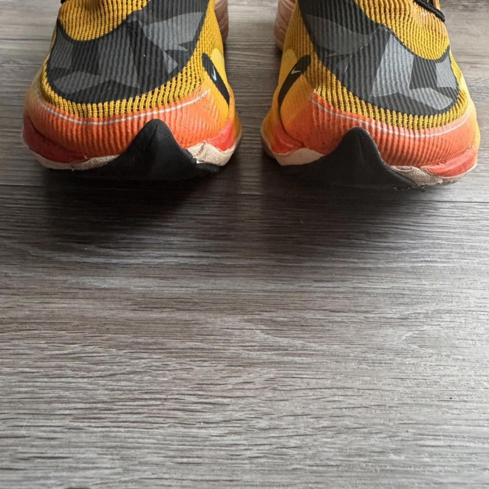 Nike NIKE • ZoomX Vaporfly Next% 2 "University Gold" (10M) Size US 10 / EU 43 - 7 Thumbnail