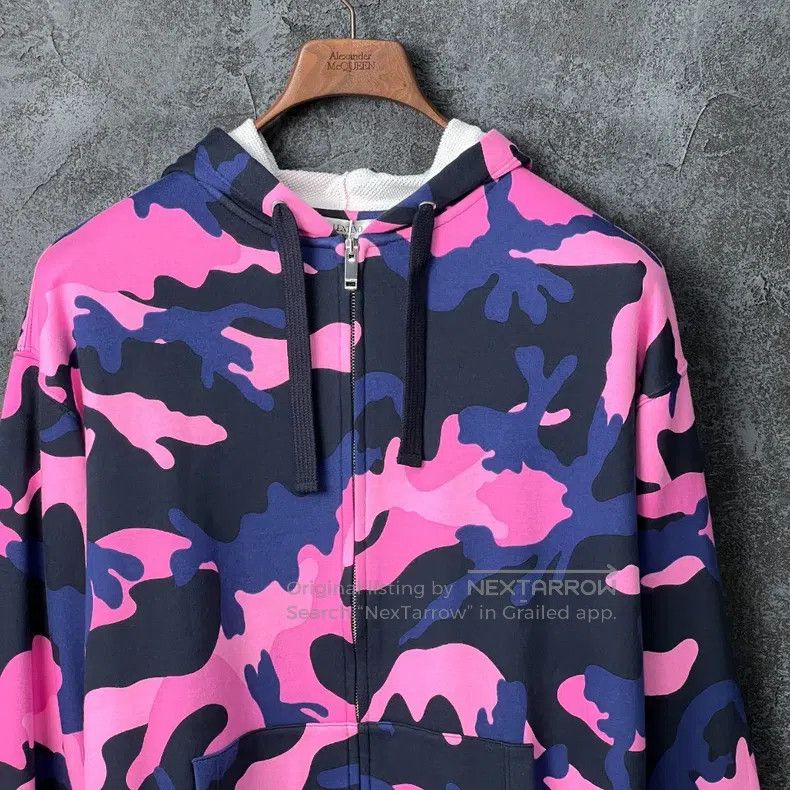 Valentino Valentino Camouflage drawstring hooded casual jacket Size US S / EU 44-46 / 1 - 3 Thumbnail