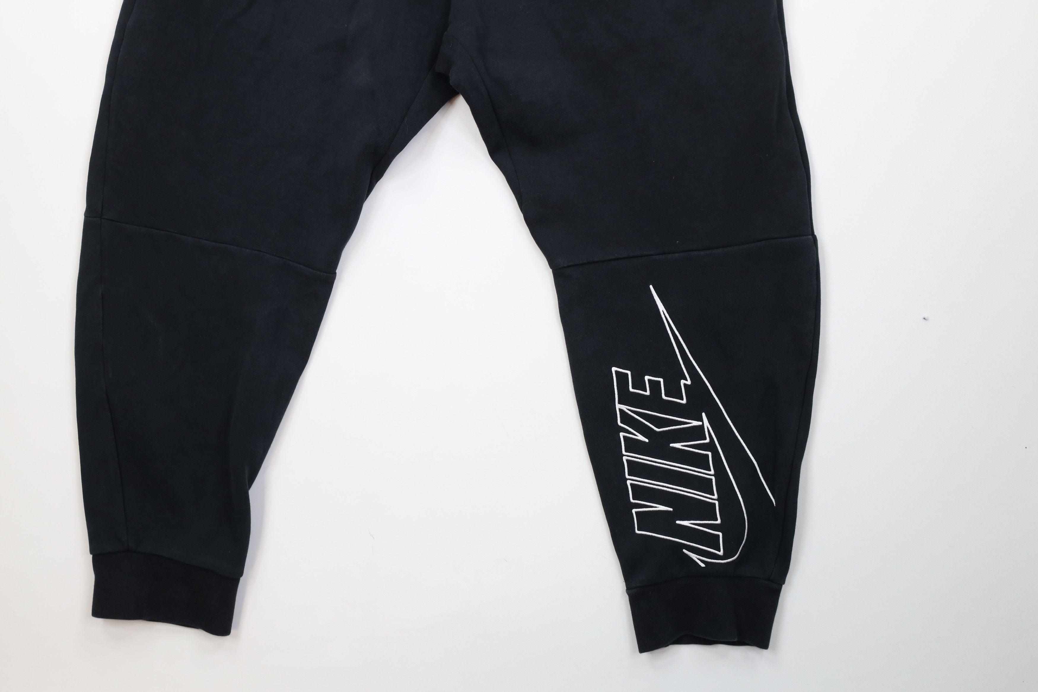 Nike Nike Tech Fleece Spell Out Cuffed Sweatpants Joggers Black Size US 40 / EU 56 - 13 Thumbnail