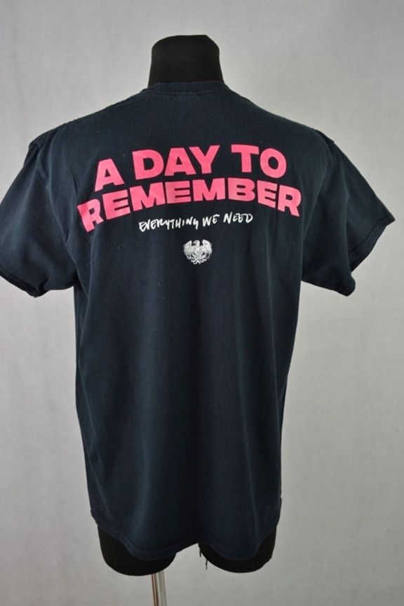Band Tees A DAY TO REMEMBER Metalcore Post Hardcore Band tee L Size US L / EU 52-54 / 3 - 2 Thumbnail
