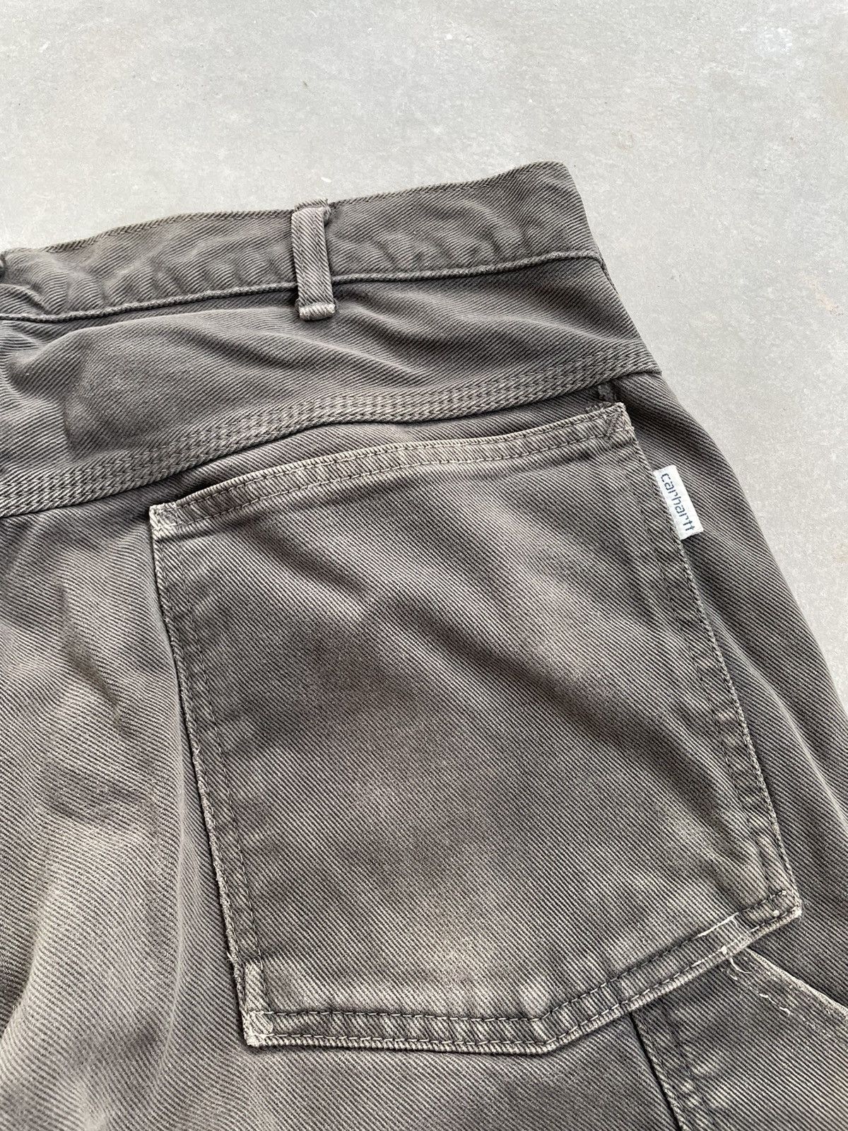 Carhartt VINTAGE CARHARTT WELL WORN CARPENTER PANT Size US 34 / EU 50 - 9 Thumbnail