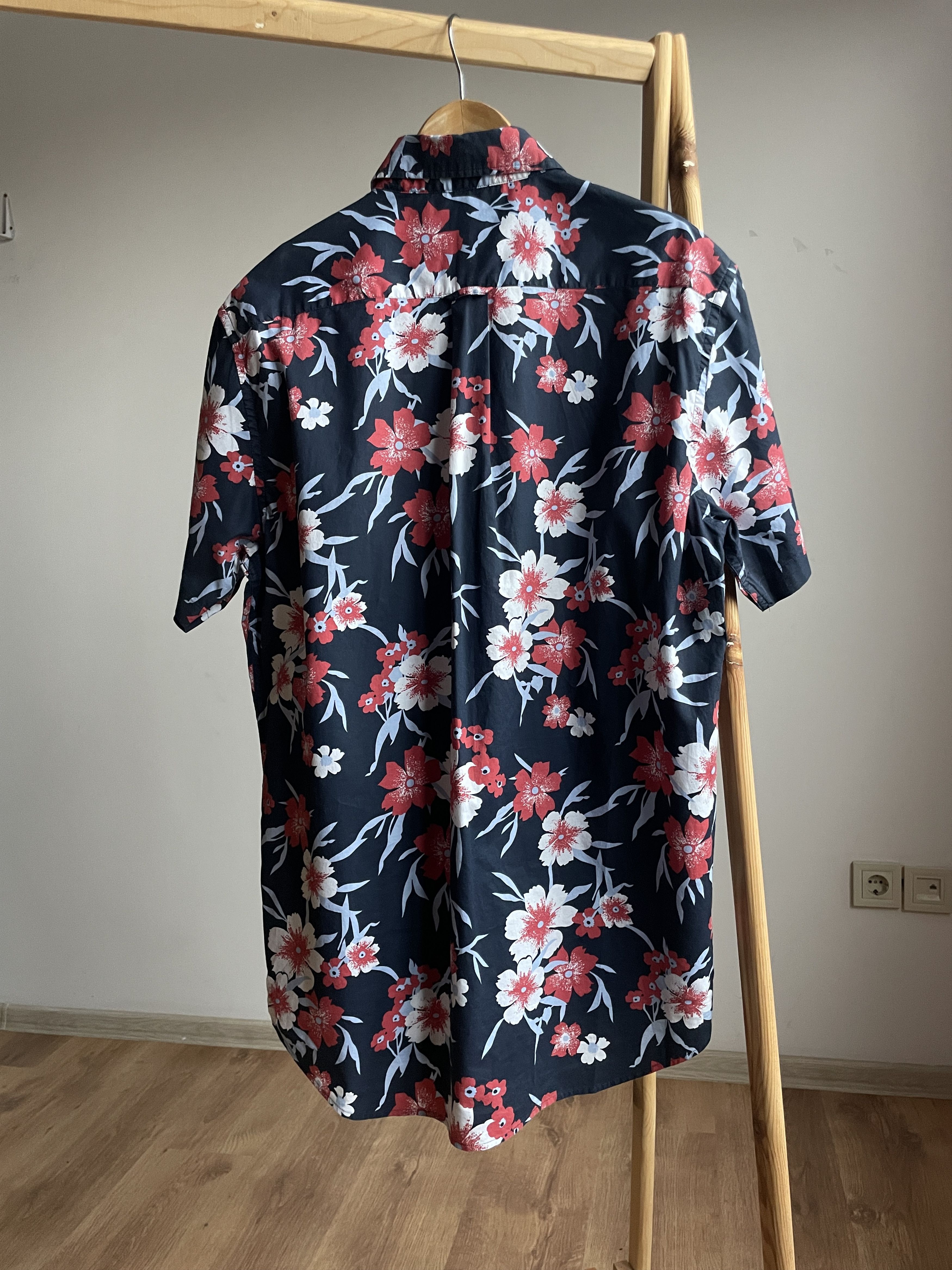 Gant Gant Floral Hawaiian Short Sleeve Shirt Size L Size US L / EU 52-54 / 3 - 2 Thumbnail