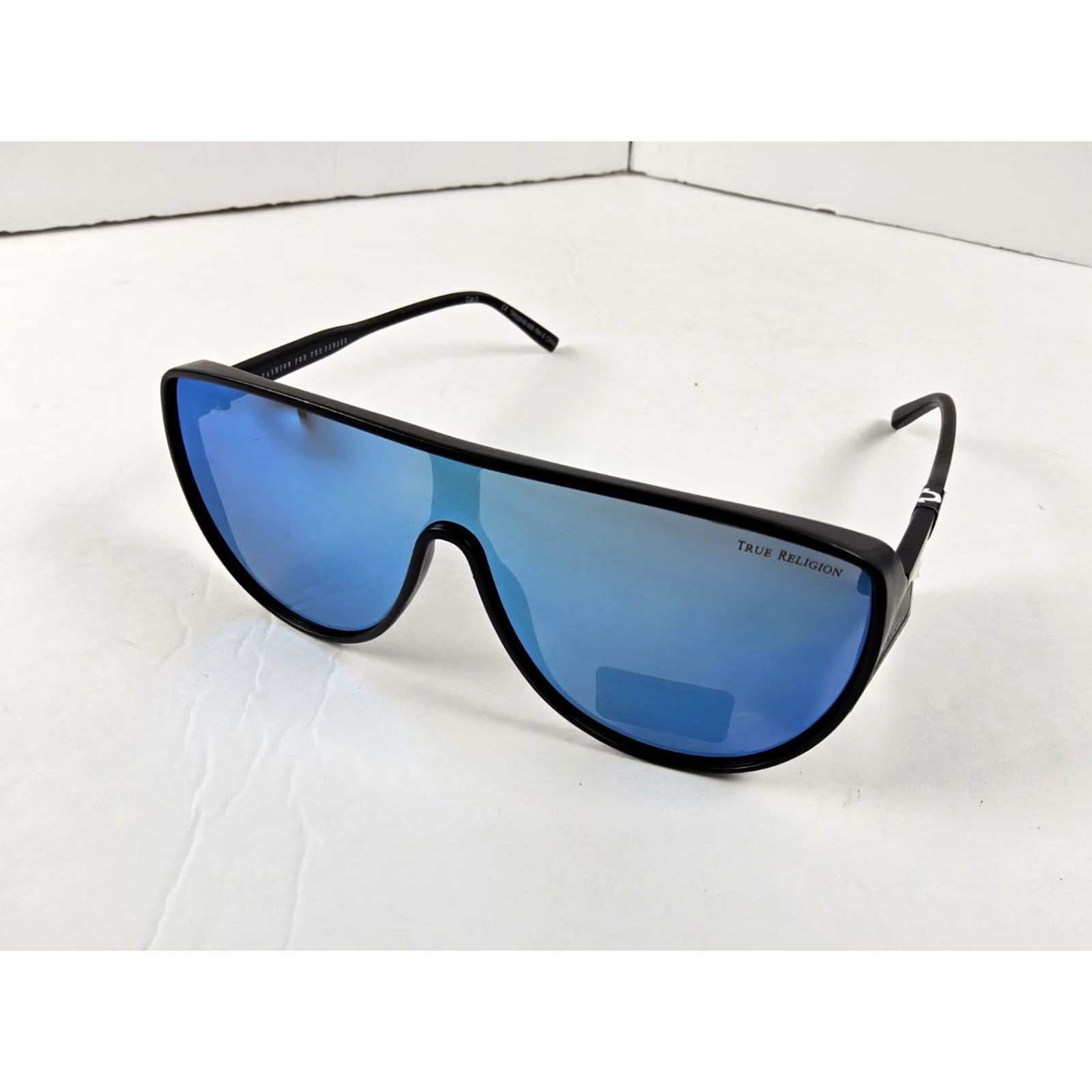 True Religion True Religion Sunglasses Shield Men UV Protection 100% Black Trim Reflective Mirrored Size ONE SIZE - 2 Thumbnail