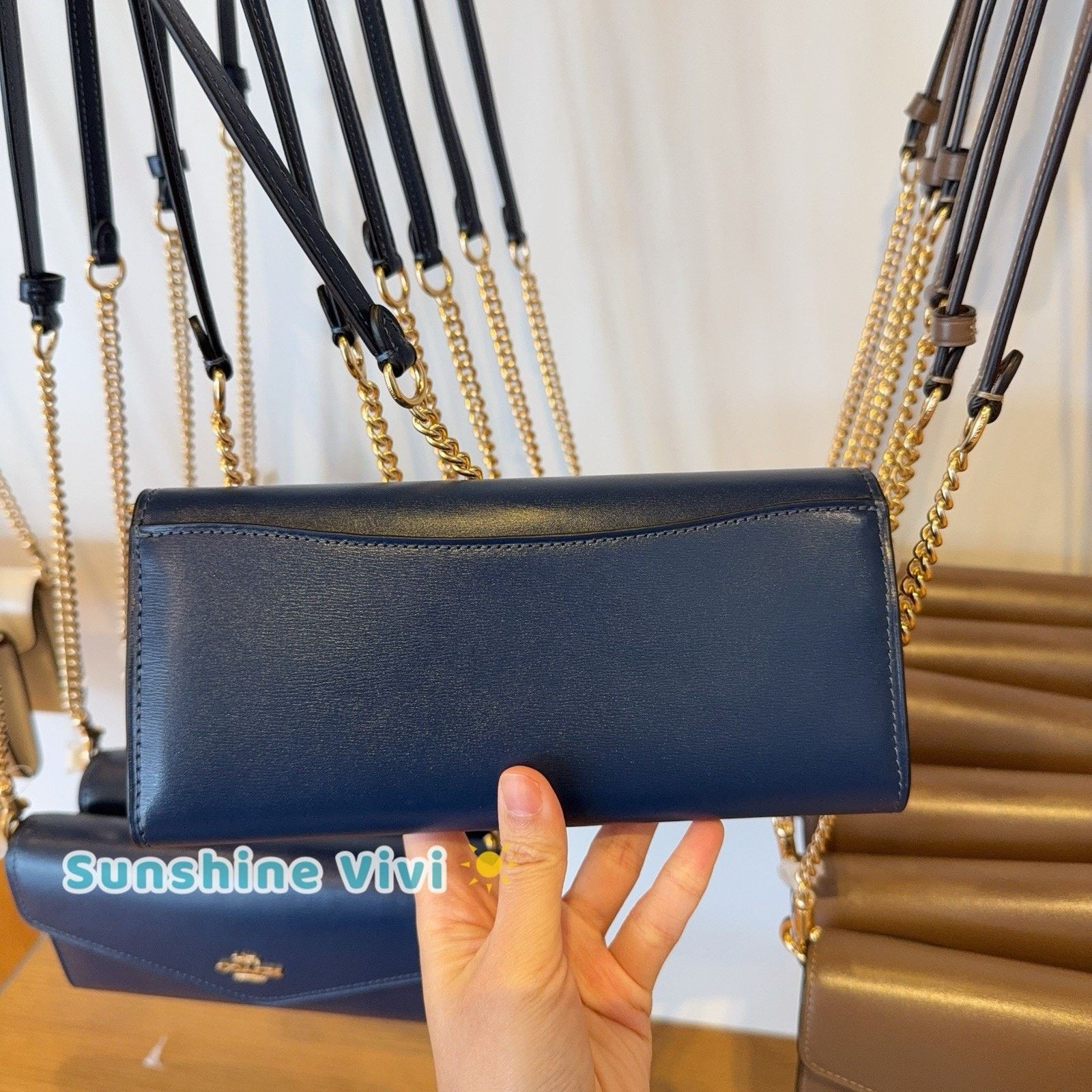 Coach NWT Coach Klare Wallet Chain CBI22 Shiny Gold/Deep Blue Size ONE SIZE - 4 Thumbnail