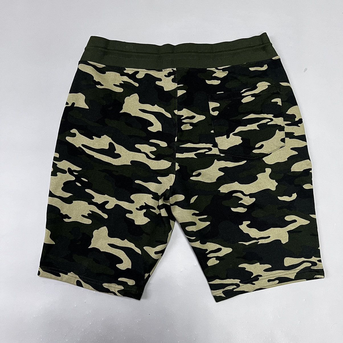 True Religion True Religion Fleece Shorts Camo NEW 🆕 Size US 34 / EU 50 - 3 Thumbnail