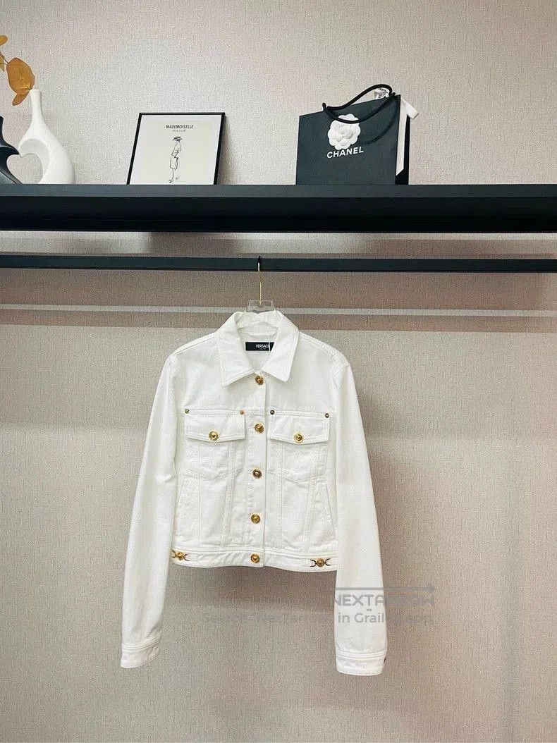 Versace Versace White Gold Button Denim Jacket . Size US M / EU 48-50 / 2 - 1 Thumbnail