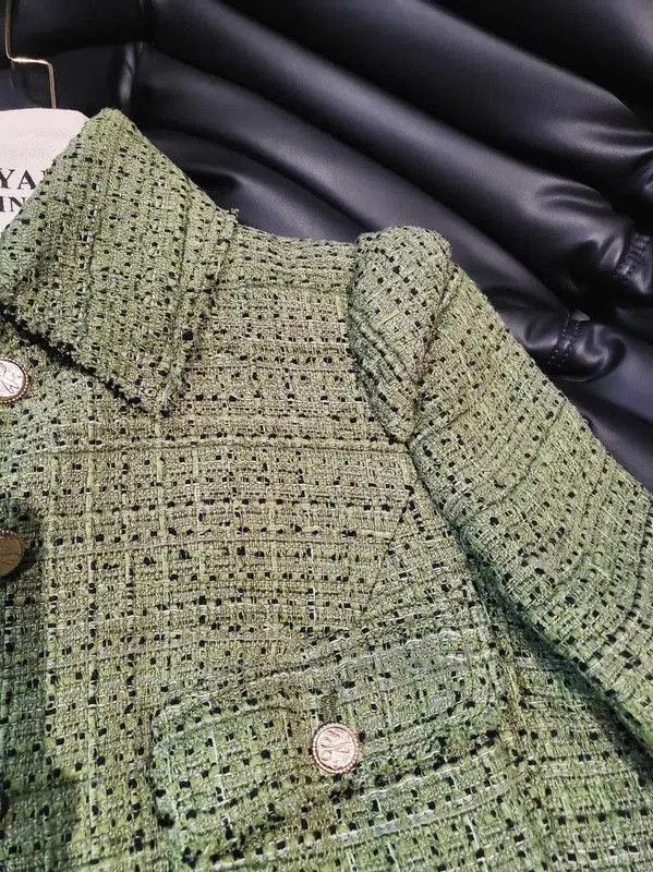 Chanel Chanel Green Wool Jacket for Women . Size M / US 6-8 / IT 42-44 - 6 Thumbnail