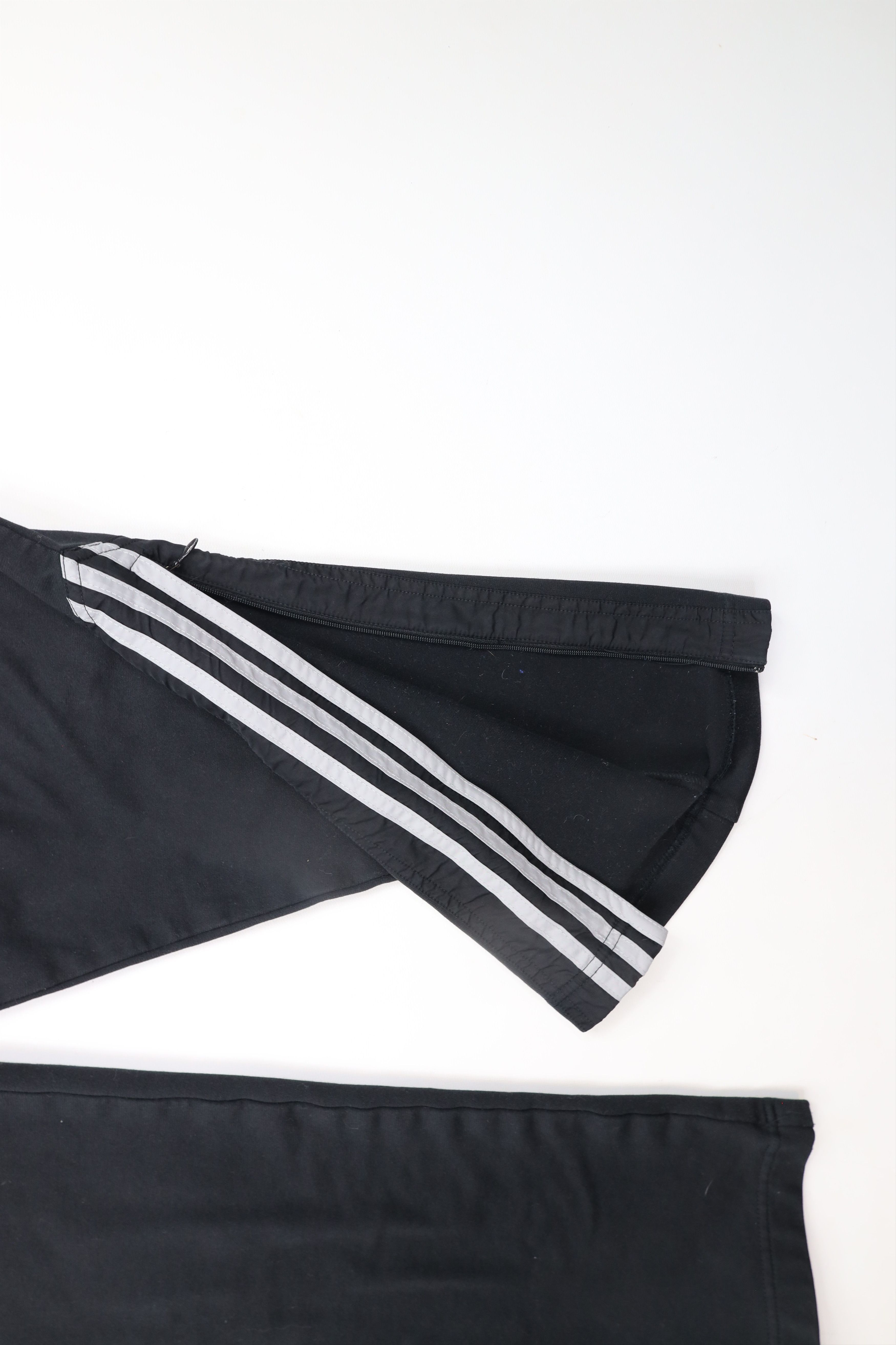 Adidas × Vintage Vintage 90s Adidas Reflective Stripes Tapered Leg Sweatpants Size US 34 / EU 50 - 5 Thumbnail