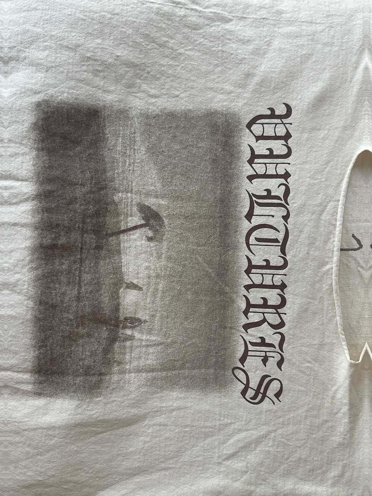 Yeezy Yeezy Vultures Long T Size US M / EU 48-50 / 2 - 3 Thumbnail
