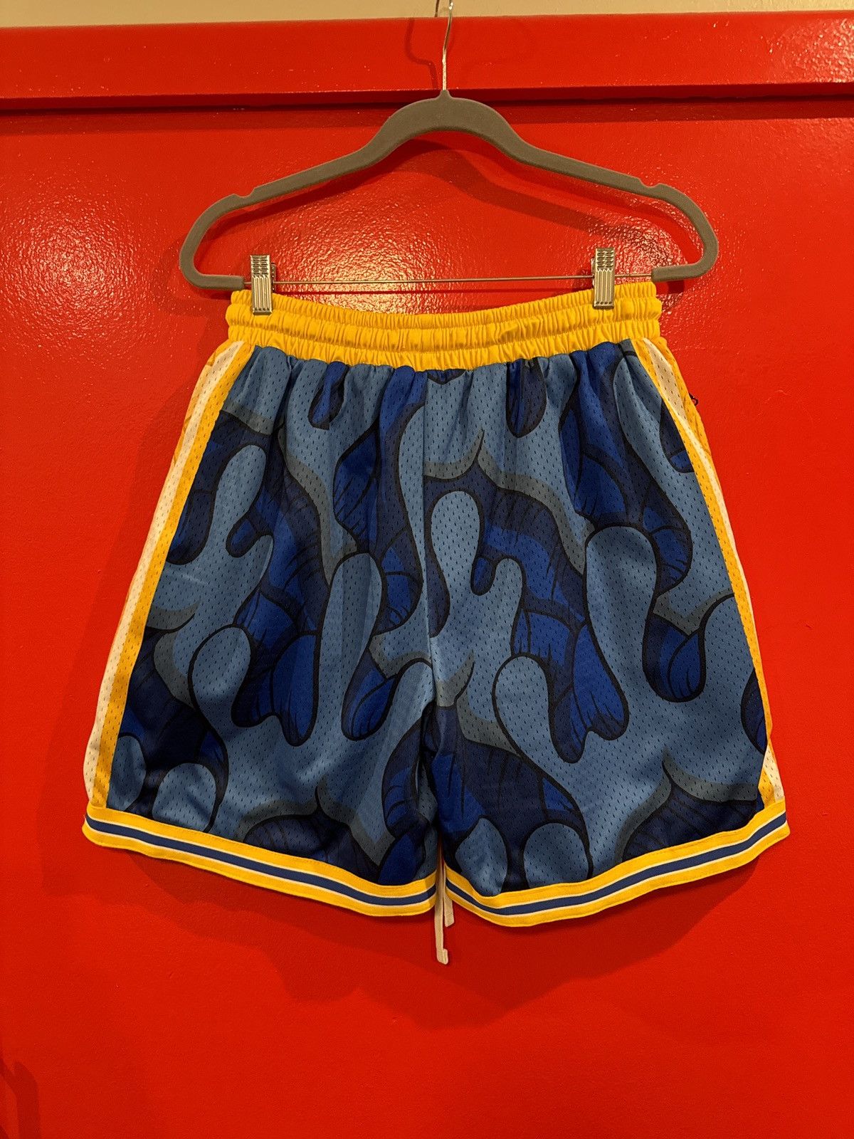 Aaron Kai × Collect and Select Collect & Select X Aaron Kai warriors swing man shorts Size US 34 / EU 50 - 2 Thumbnail