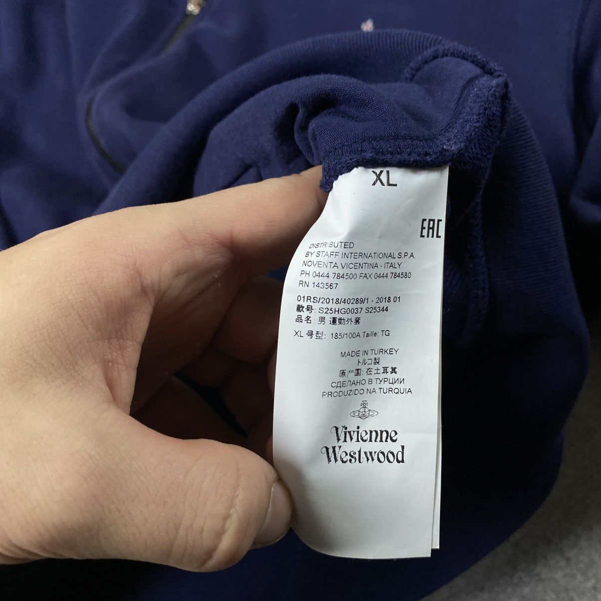 Vivienne Westwood Vintage Vivienne Westwood Zip Hoodie Orb Small Logo Size US XL / EU 56 / 4 - 9 Thumbnail