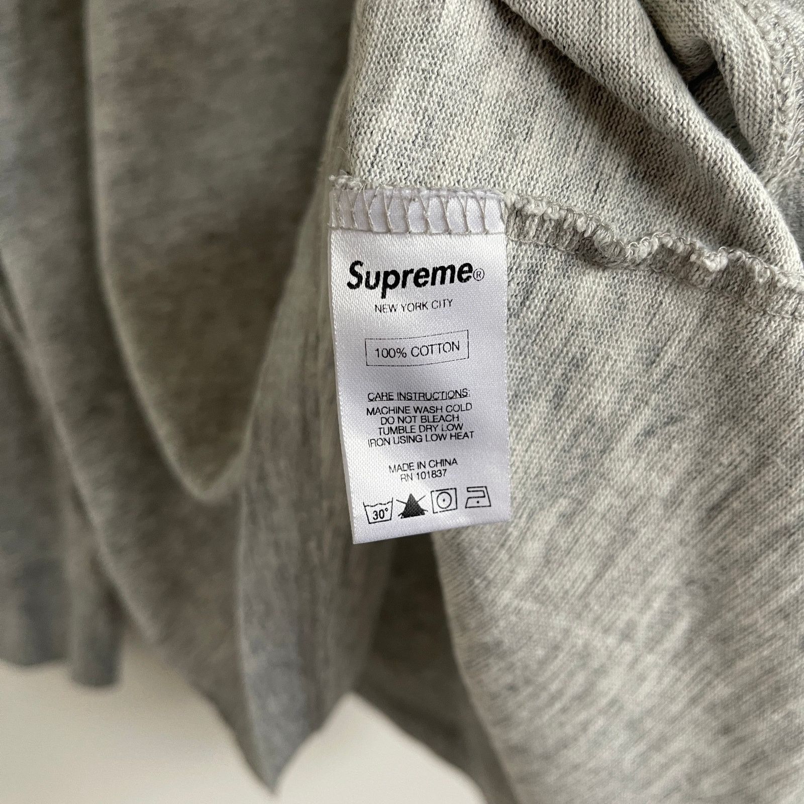 Supreme Supreme SS2015 Notre-Dame LS Top Size US L / EU 52-54 / 3 - 7 Thumbnail