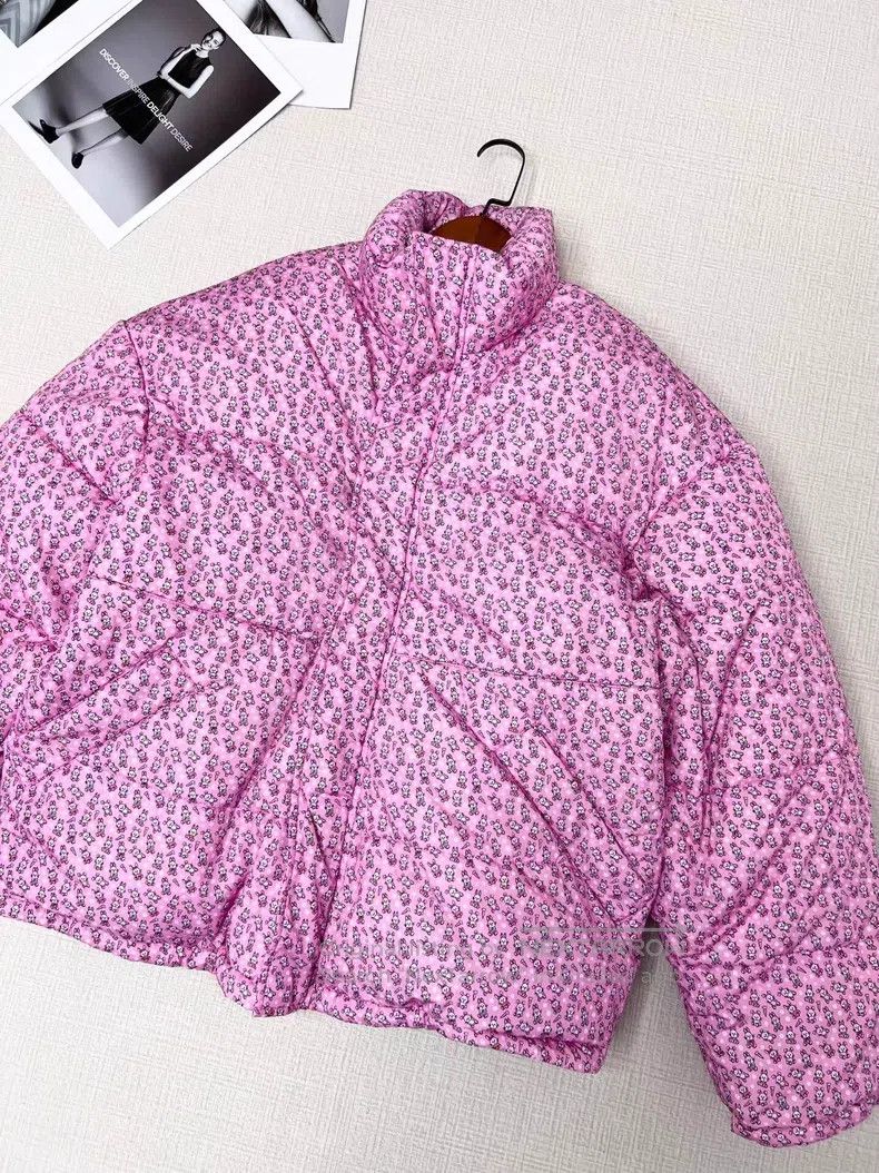 Balenciaga Balenciaga Pink Rabbit Fleece Jacket Size XS / US 0-2 / IT 36-38 - 2 Thumbnail
