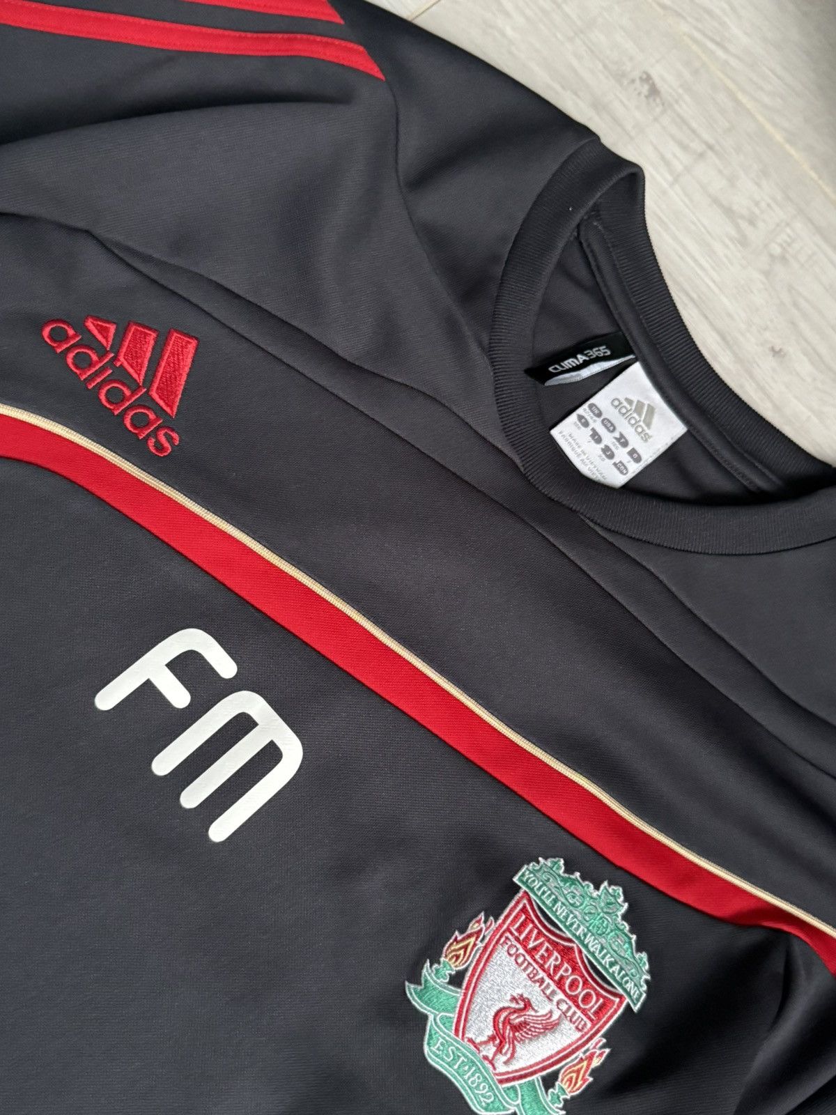 Adidas × Vintage Vintage Liverpool Soocer Jersey Shirt 2009 kit Adidas Size US L / EU 52-54 / 3 - 3 Thumbnail
