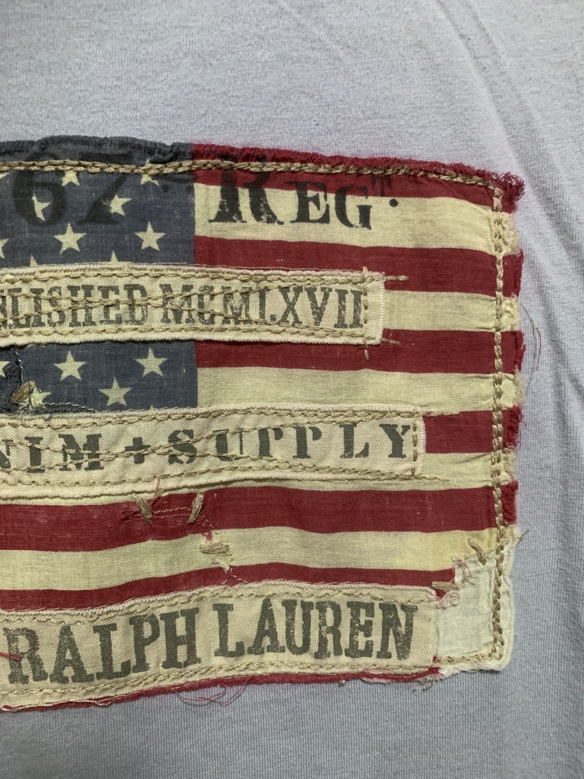 Polo Ralph Lauren Rare Polo Ralph Lauren Patch Logo Tee Shirt Size US S / EU 44-46 / 1 - 10 Thumbnail