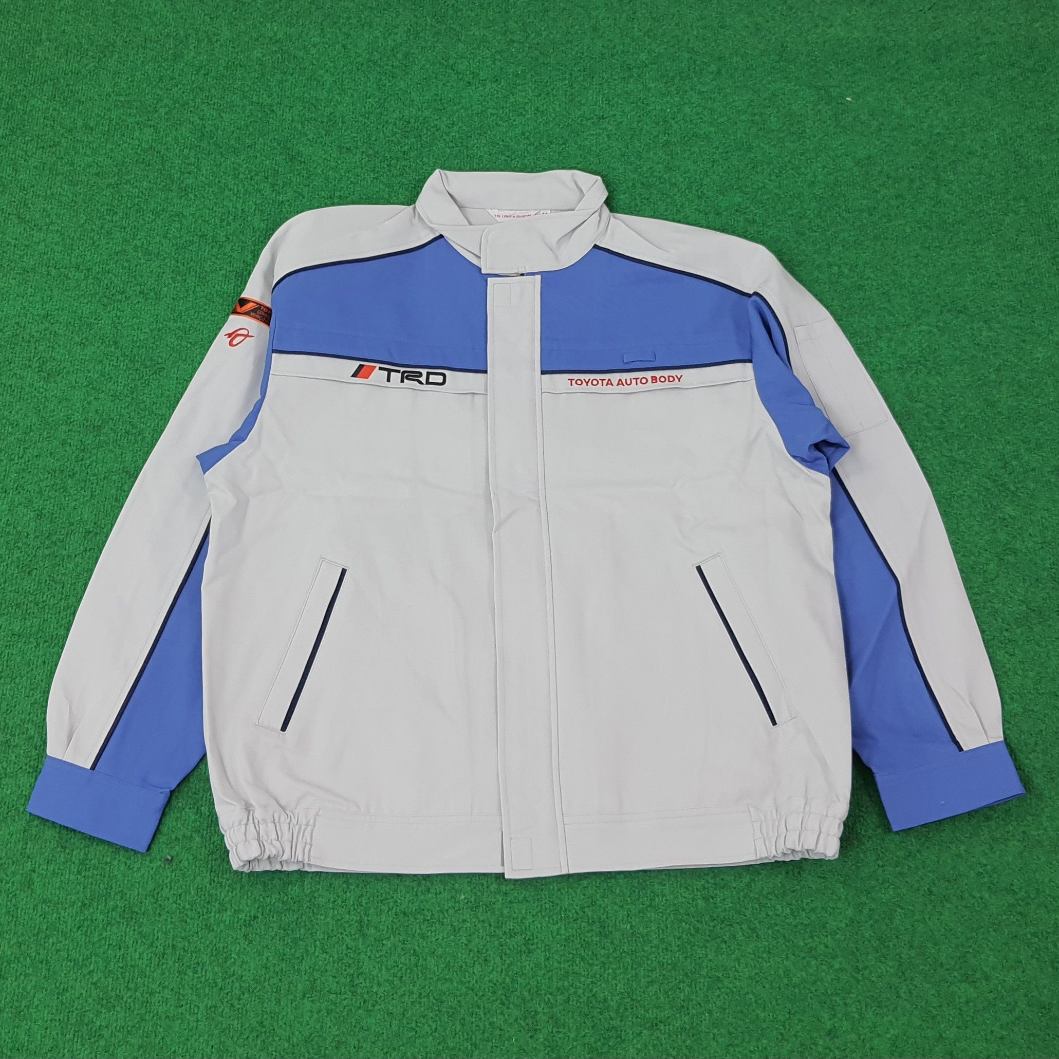 Japanese Brand Vintage TRD Toyota Motorsports Racing Jacket C246N2 Size US XL / EU 56 / 4 - 2 Thumbnail