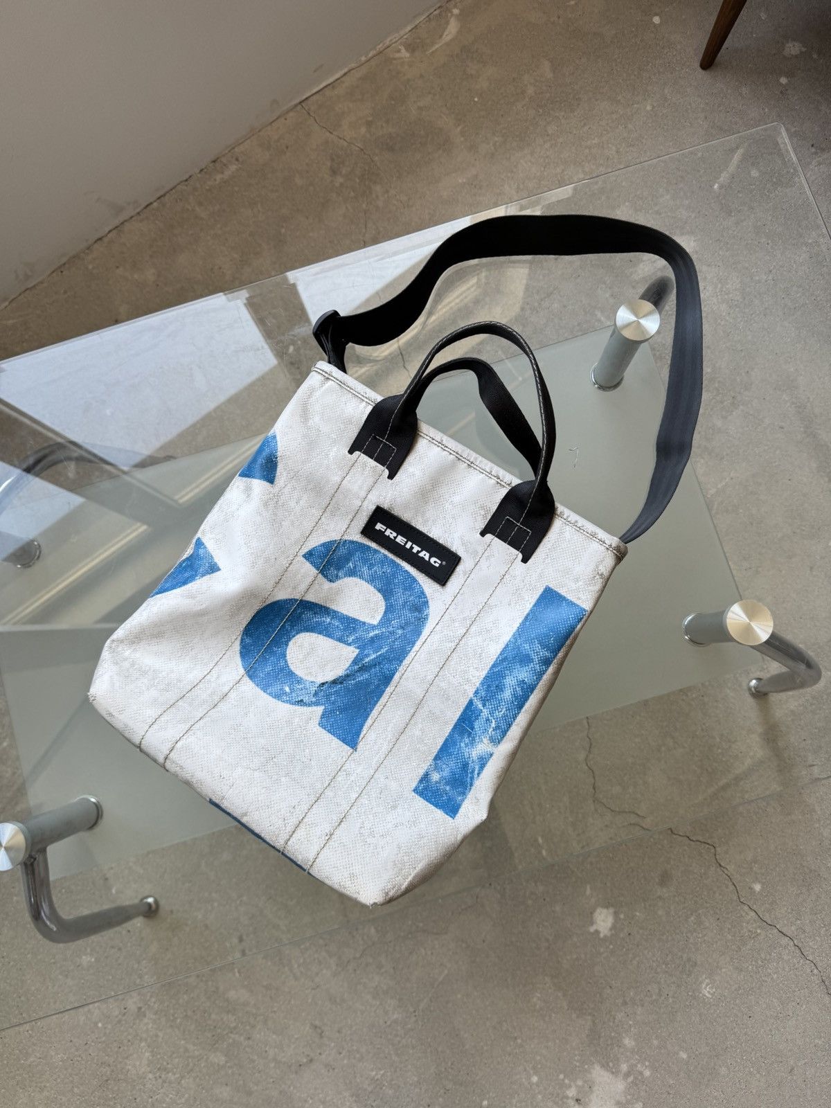 Freitag Vintage Freitag Tote Bag Recycled Size ONE SIZE - 1 Thumbnail