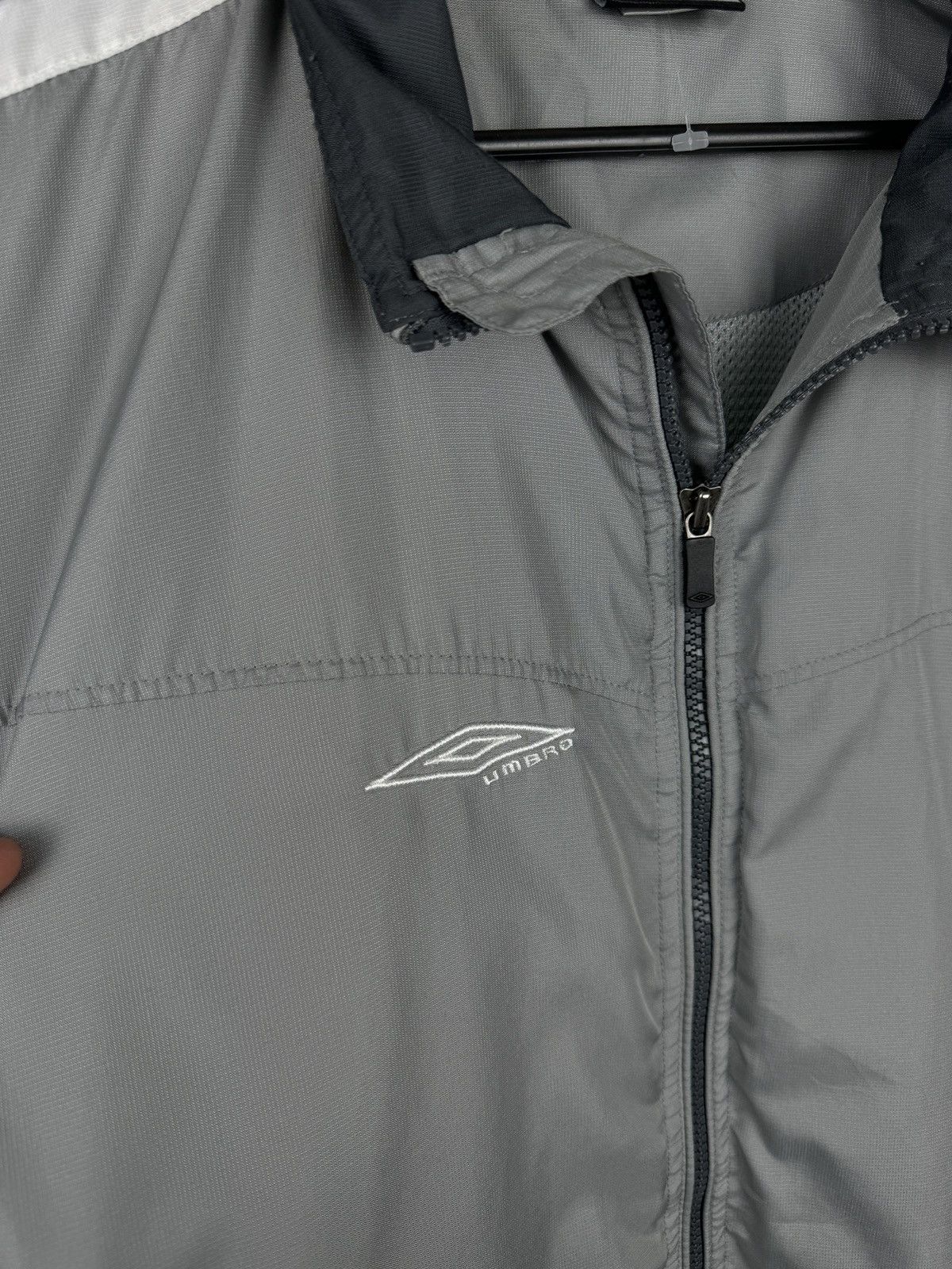 Umbro × Vintage Mens Vintage Umbro Track Jacket Olympic Y2K drill rare 90s Size US L / EU 52-54 / 3 - 6 Thumbnail