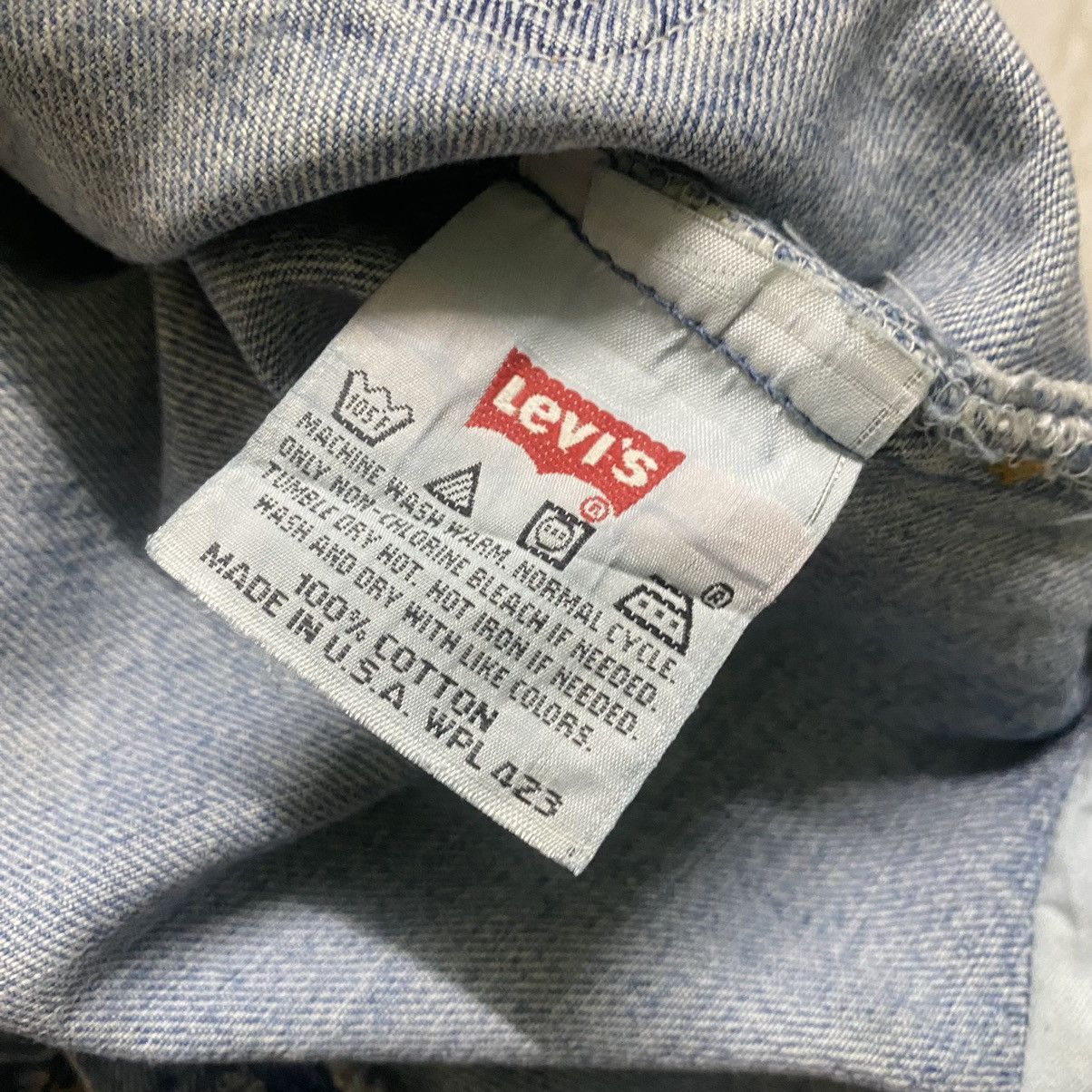 Levi's Vintage Levis 501 Light Blue Jeans Made in USA Size US 29 - 11 Thumbnail
