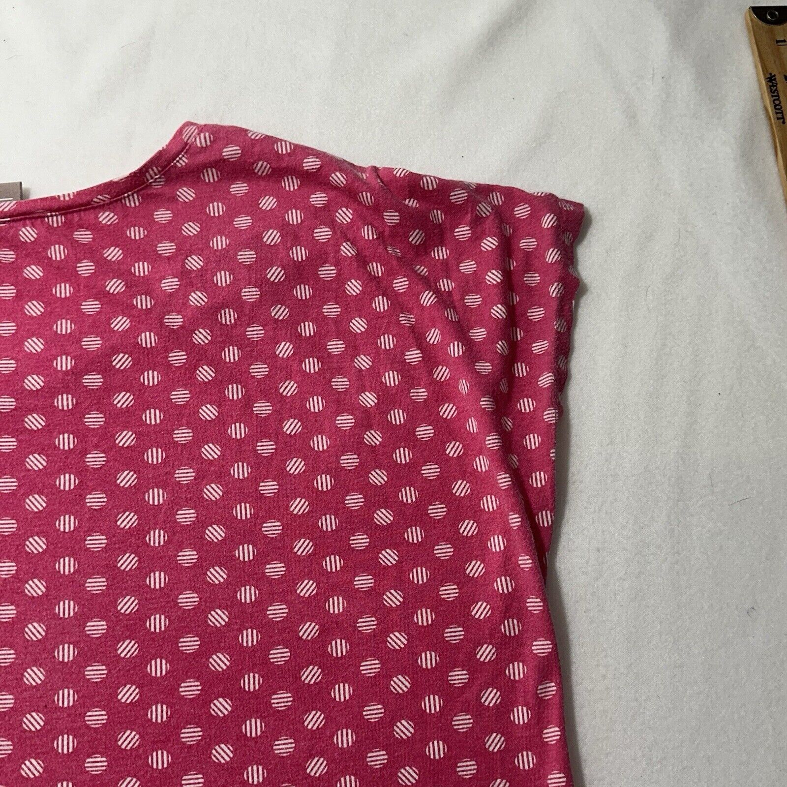 Chicos Chico's XL Pink Polka Dot Lightweight Pullover T Shirt Size XL / US 12-14 / IT 48-50 - 14 Thumbnail