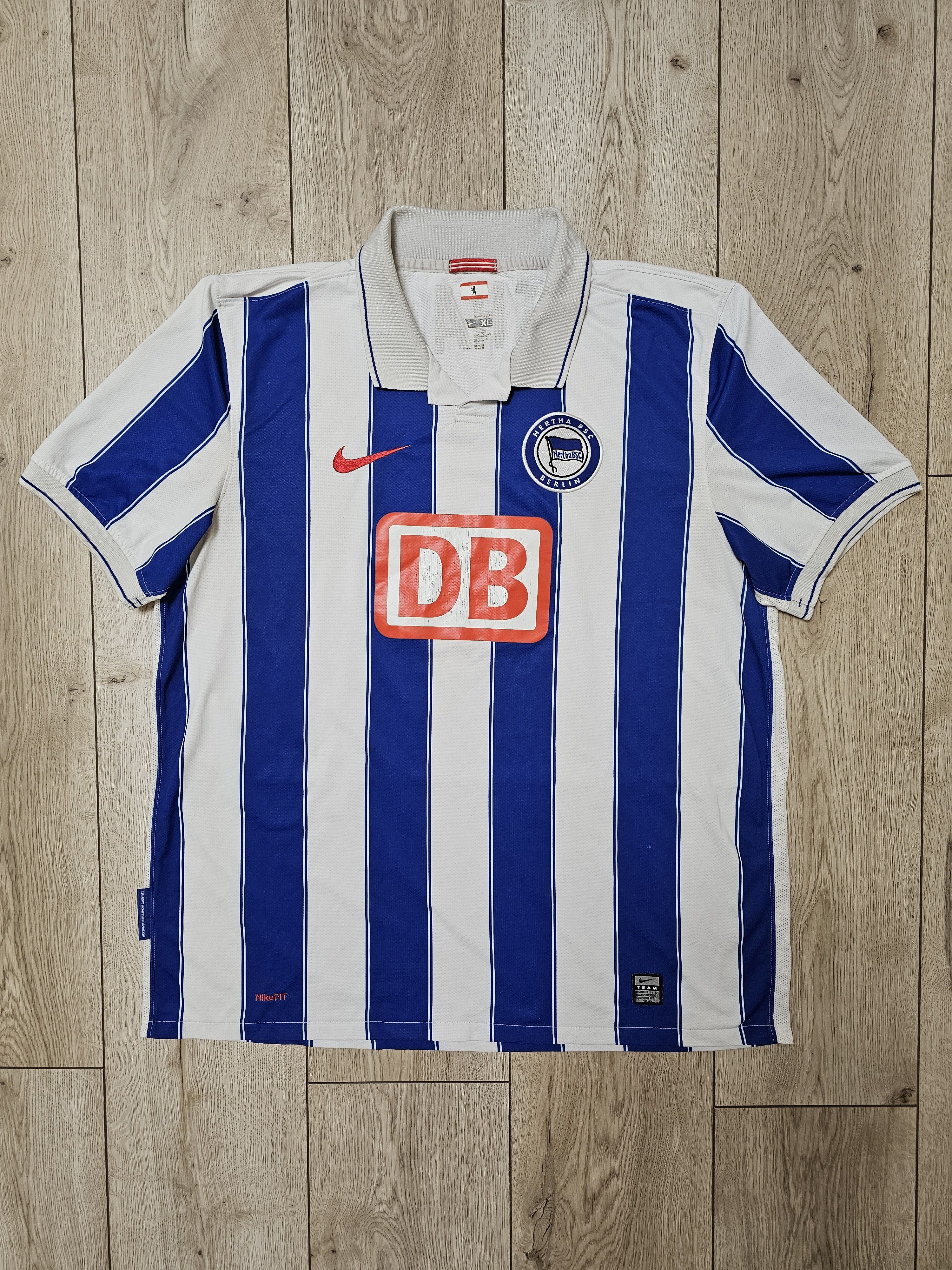 Nike HERTHA BERLIN 2009 2010 HOME FOOTBALL SHIRT SOCCER JERSEY Size US XL / EU 56 / 4 - 1 Thumbnail