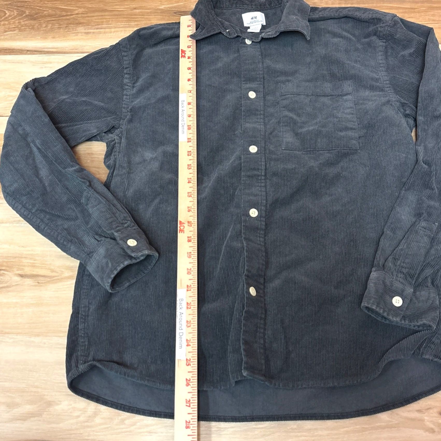 H&M H&M Corduroy Shirt Mens Small Relaxed Fit Gray Button Up Size US S / EU 44-46 / 1 - 5 Thumbnail